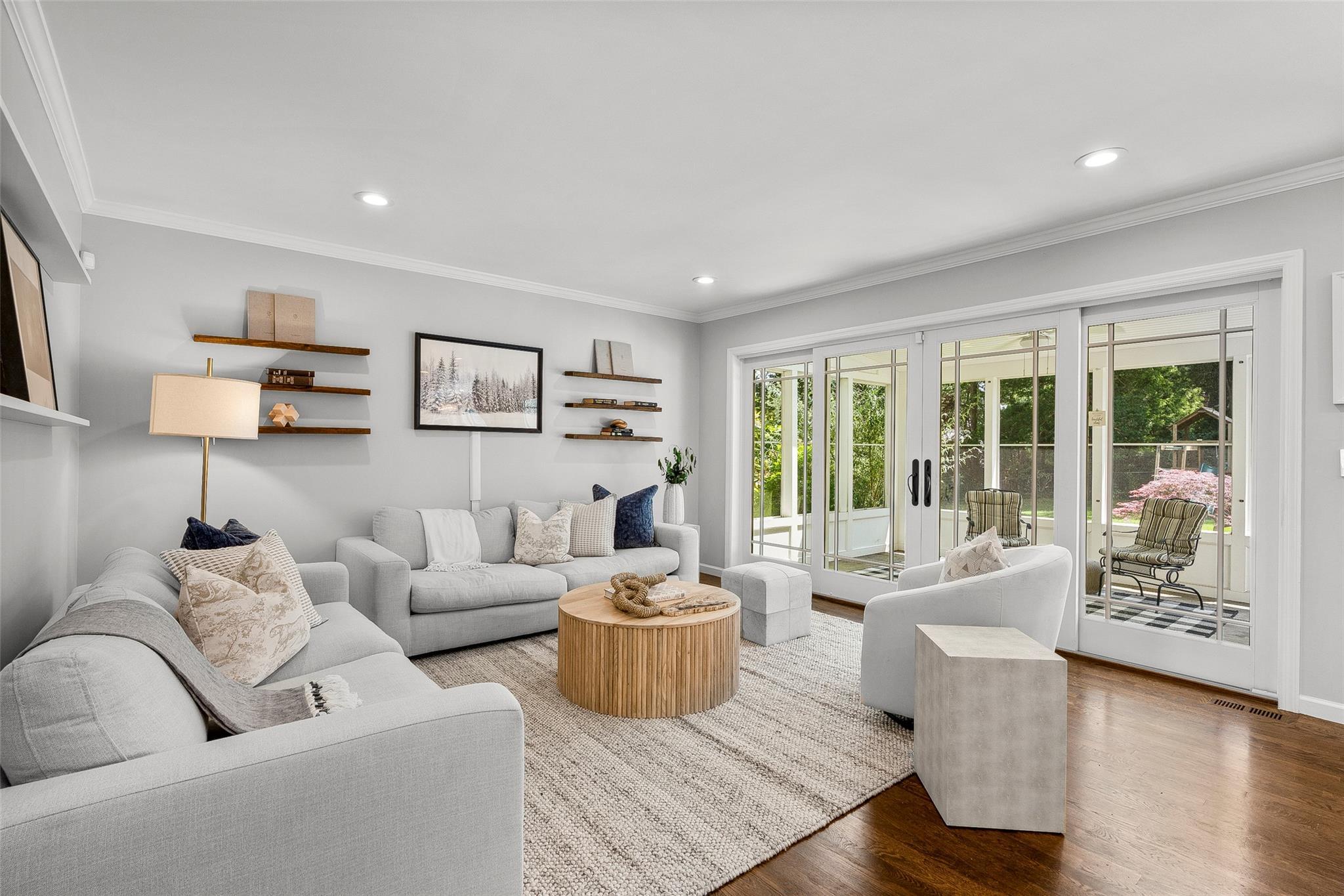 Single Family Greenhaven  Westchester County, NY 10580, MLS-864688-13
