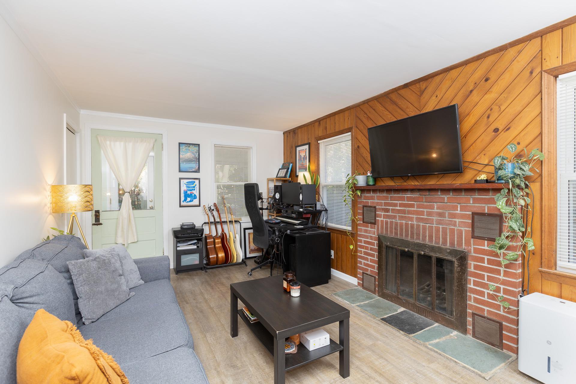 Single Family Shore  Suffolk County, NY 11766, MLS-864715-13