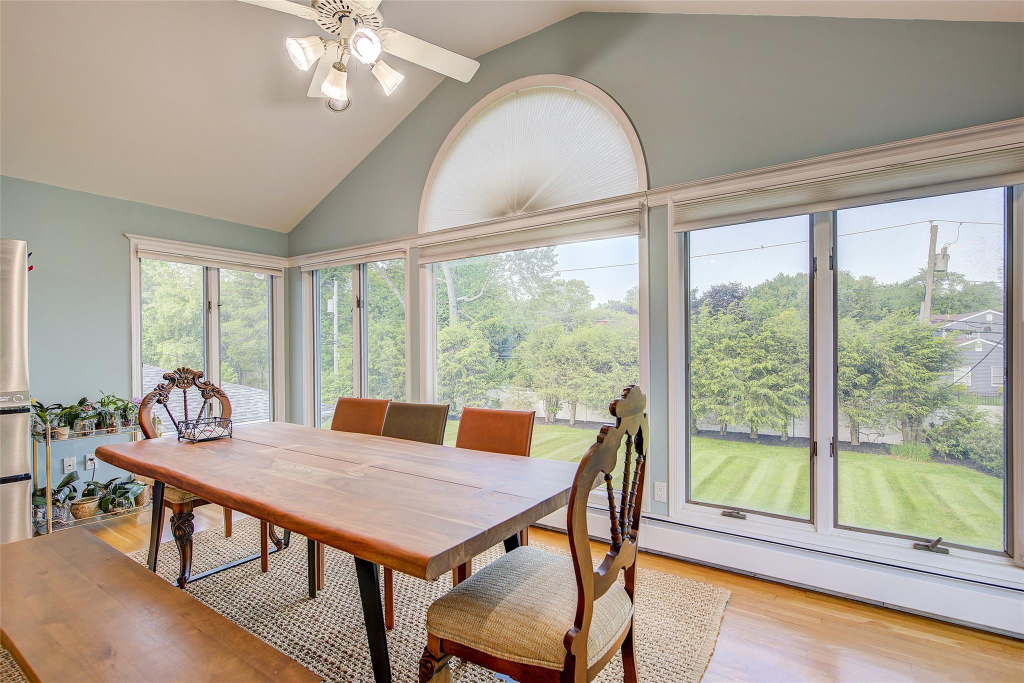 Single Family Shaker  Suffolk County, NY 11731, MLS-864738-11