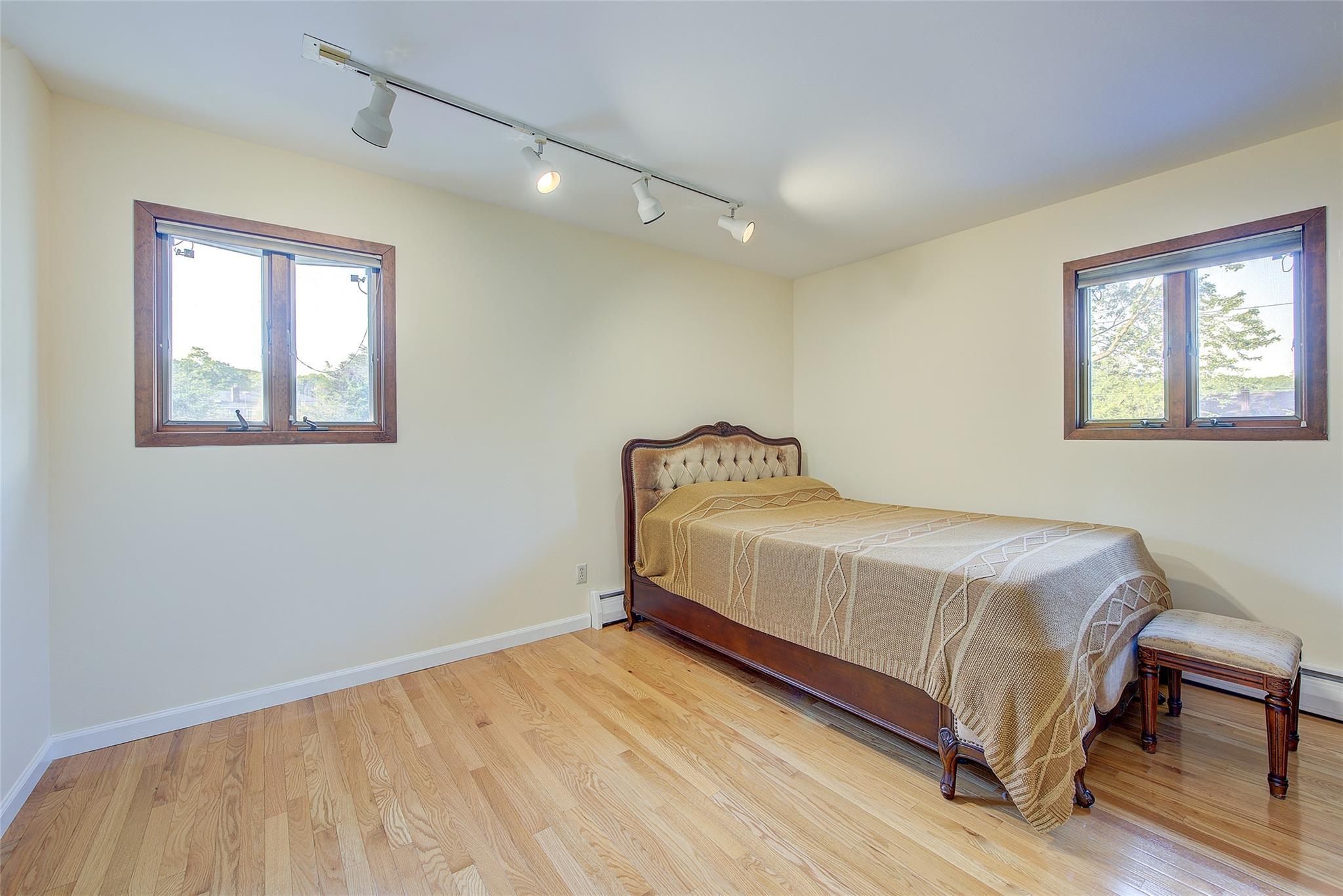 Single Family Shaker  Suffolk County, NY 11731, MLS-864738-18