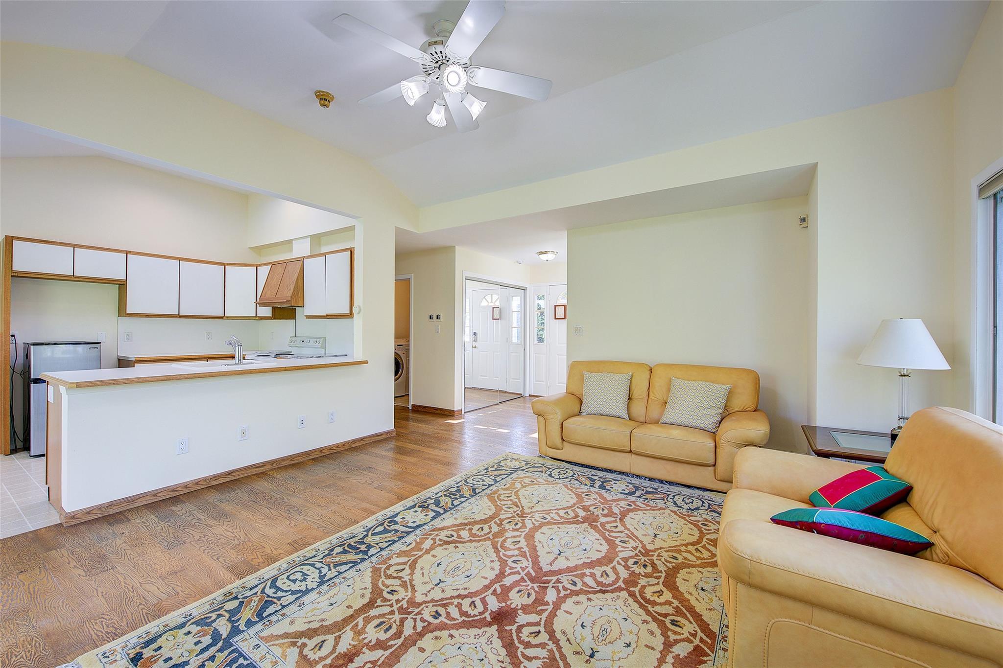 Single Family Shaker  Suffolk County, NY 11731, MLS-864738-26