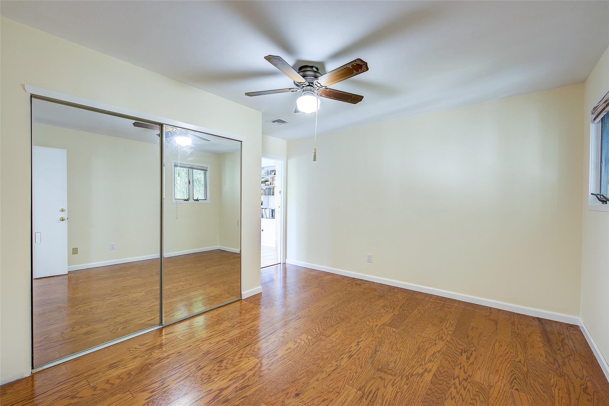 Single Family Shaker  Suffolk County, NY 11731, MLS-864738-33