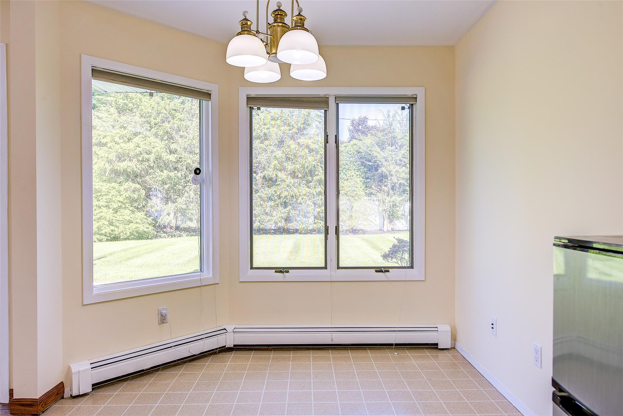 Single Family Shaker  Suffolk County, NY 11731, MLS-864738-40