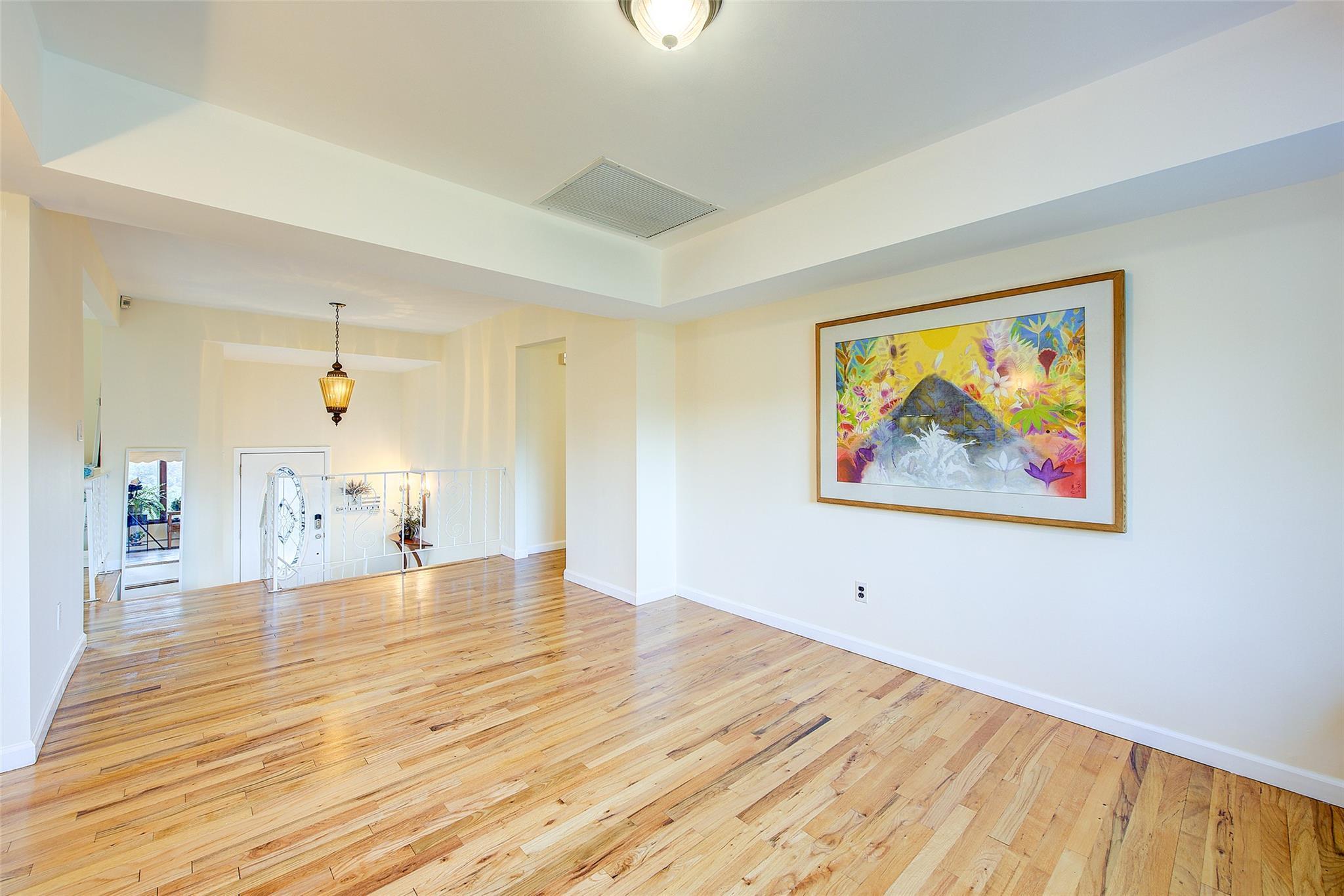 Single Family Shaker  Suffolk County, NY 11731, MLS-864738-5
