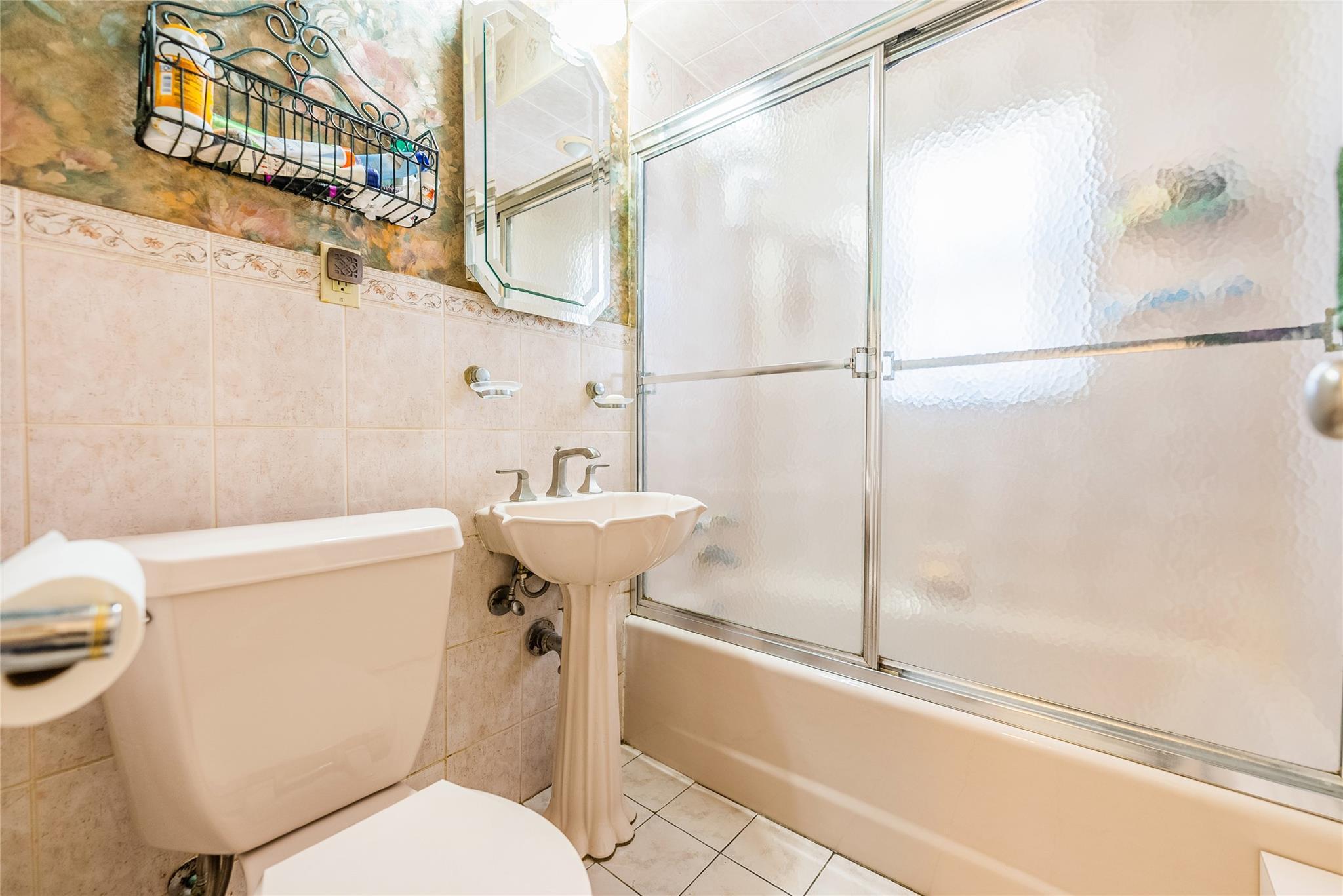 Single Family Pidgeon Meadow  Queens, NY 11365, MLS-864742-14