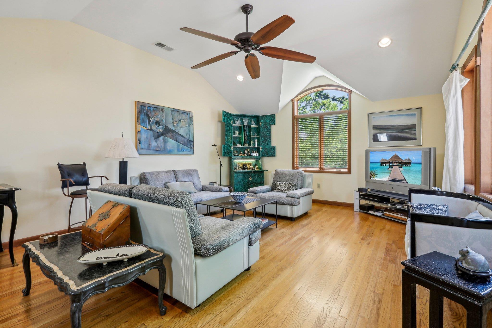 Single Family Meadowood  Westchester County, NY 10804, MLS-864746-17