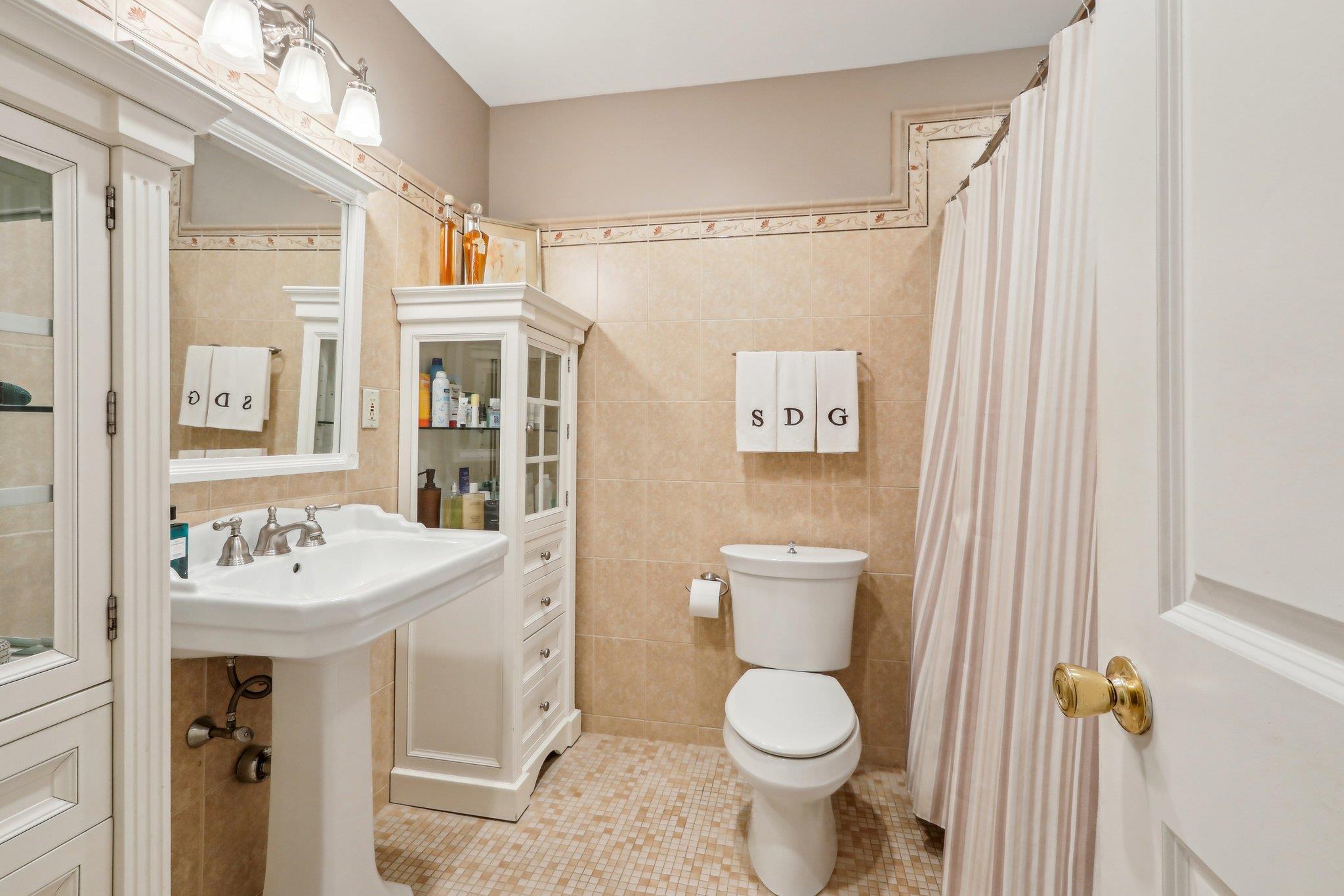 Single Family Meadowood  Westchester County, NY 10804, MLS-864746-25