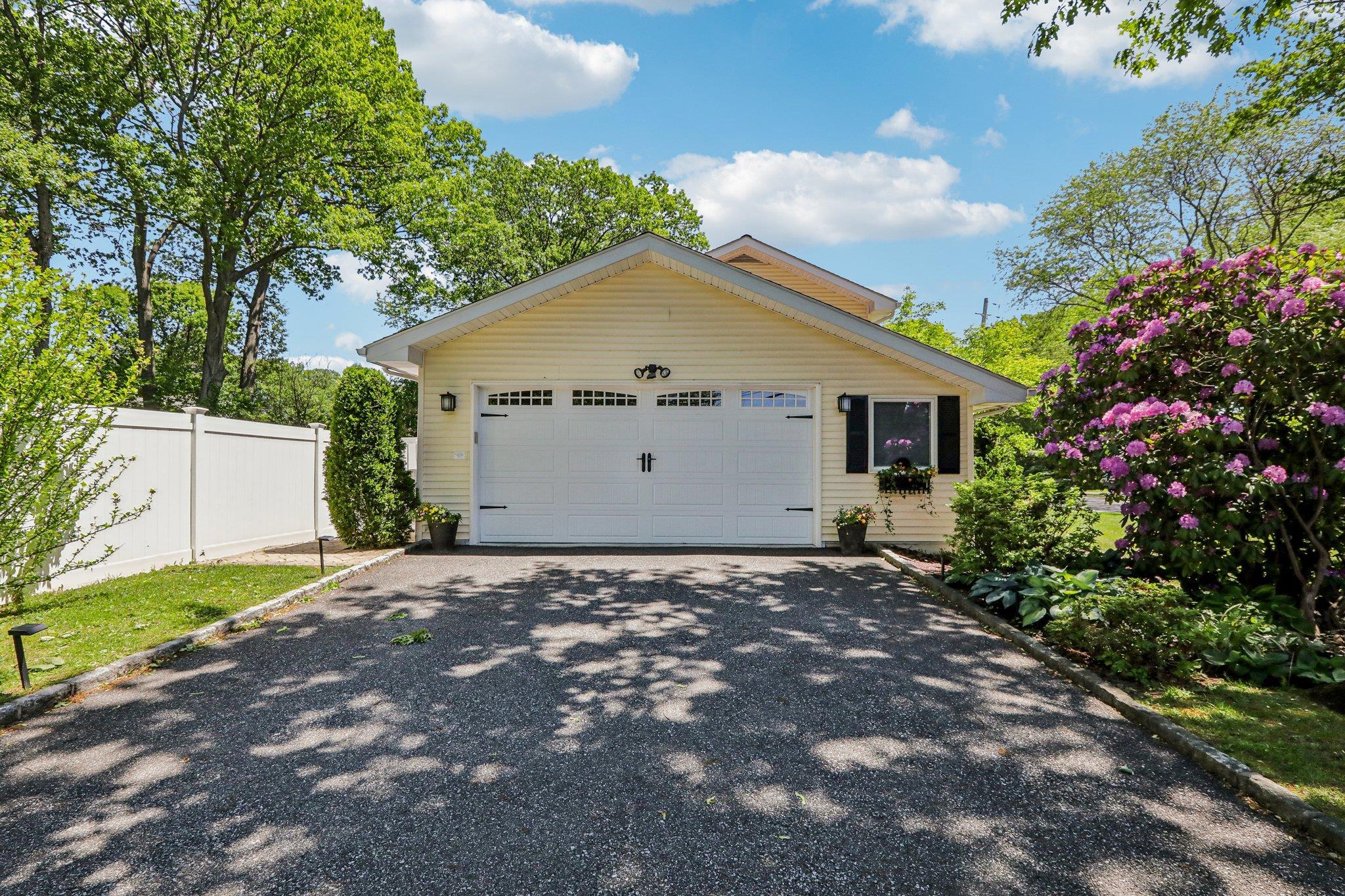 Single Family Meadowood  Westchester County, NY 10804, MLS-864746-36