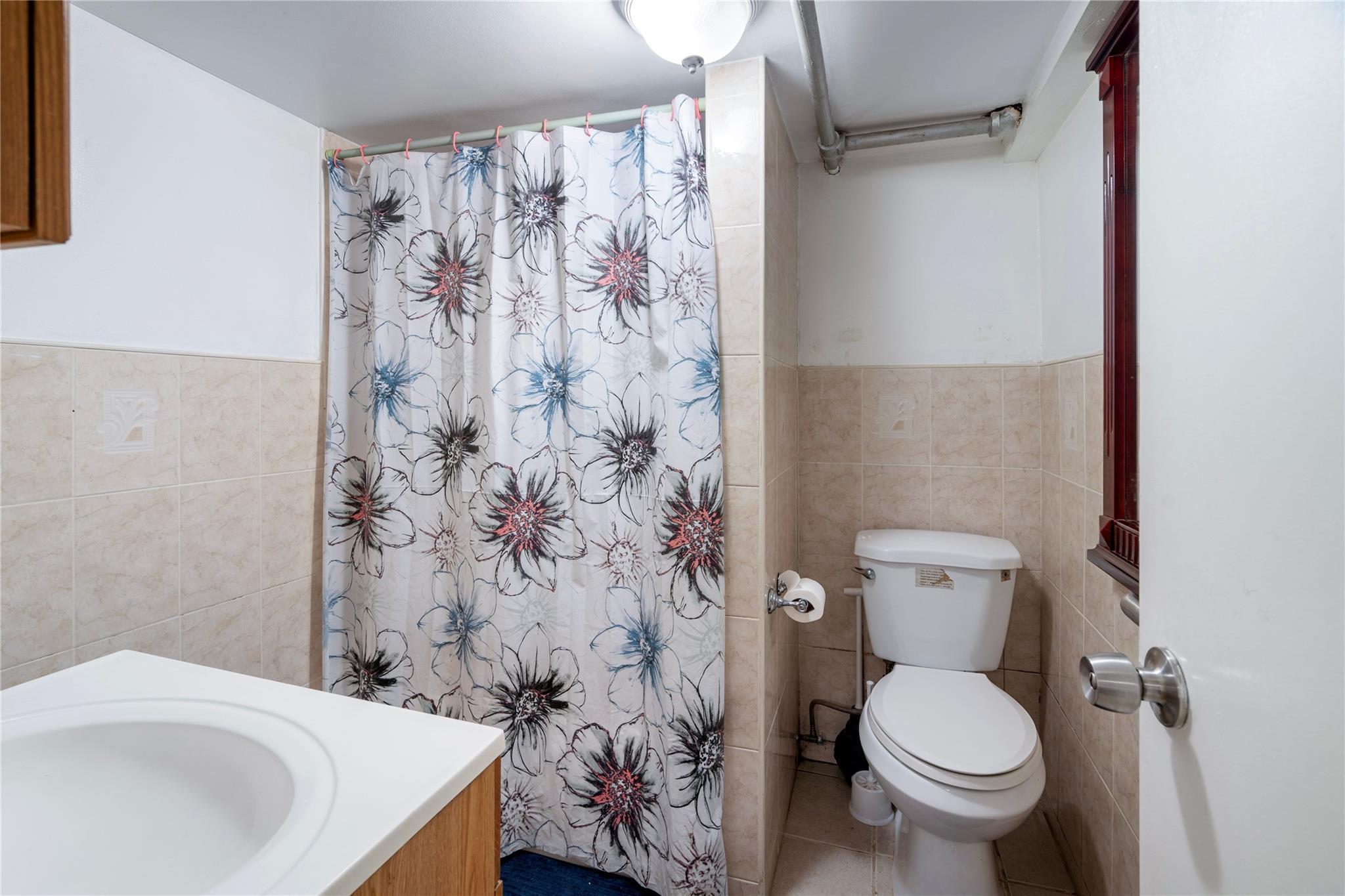 Single Family 116th  Queens, NY 11434, MLS-864752-15