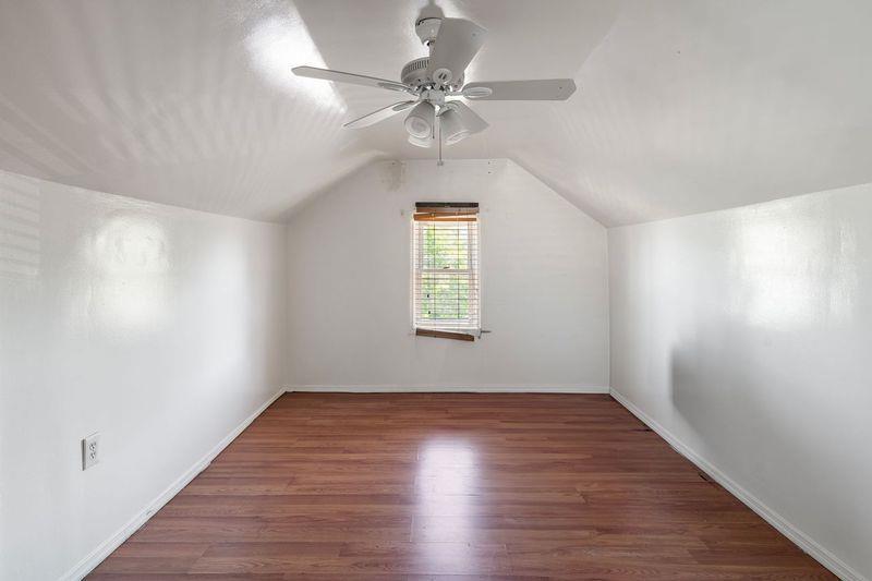 Single Family 116th  Queens, NY 11434, MLS-864752-9