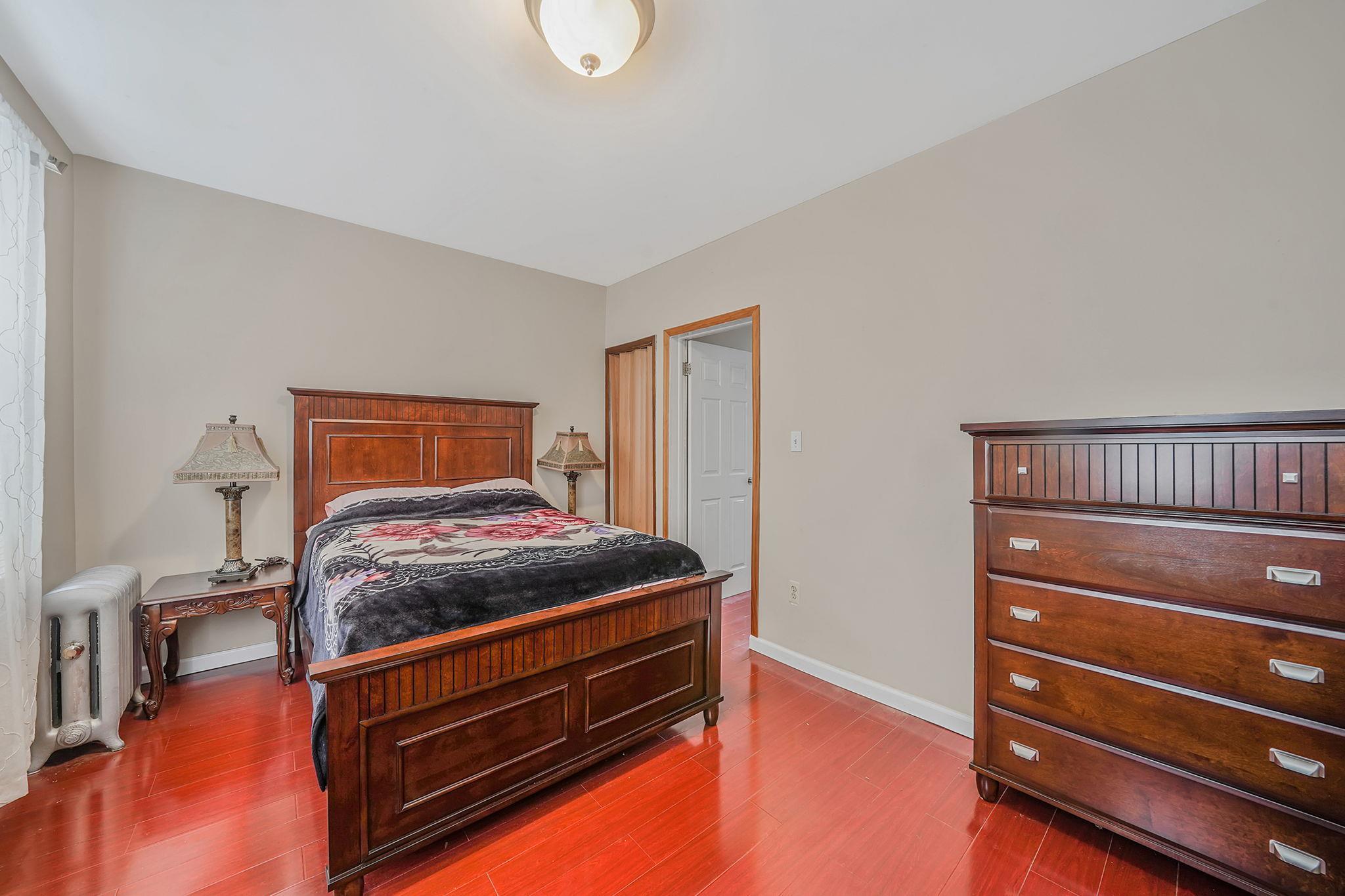 Single Family 69th  Queens, NY 11385, MLS-864755-19