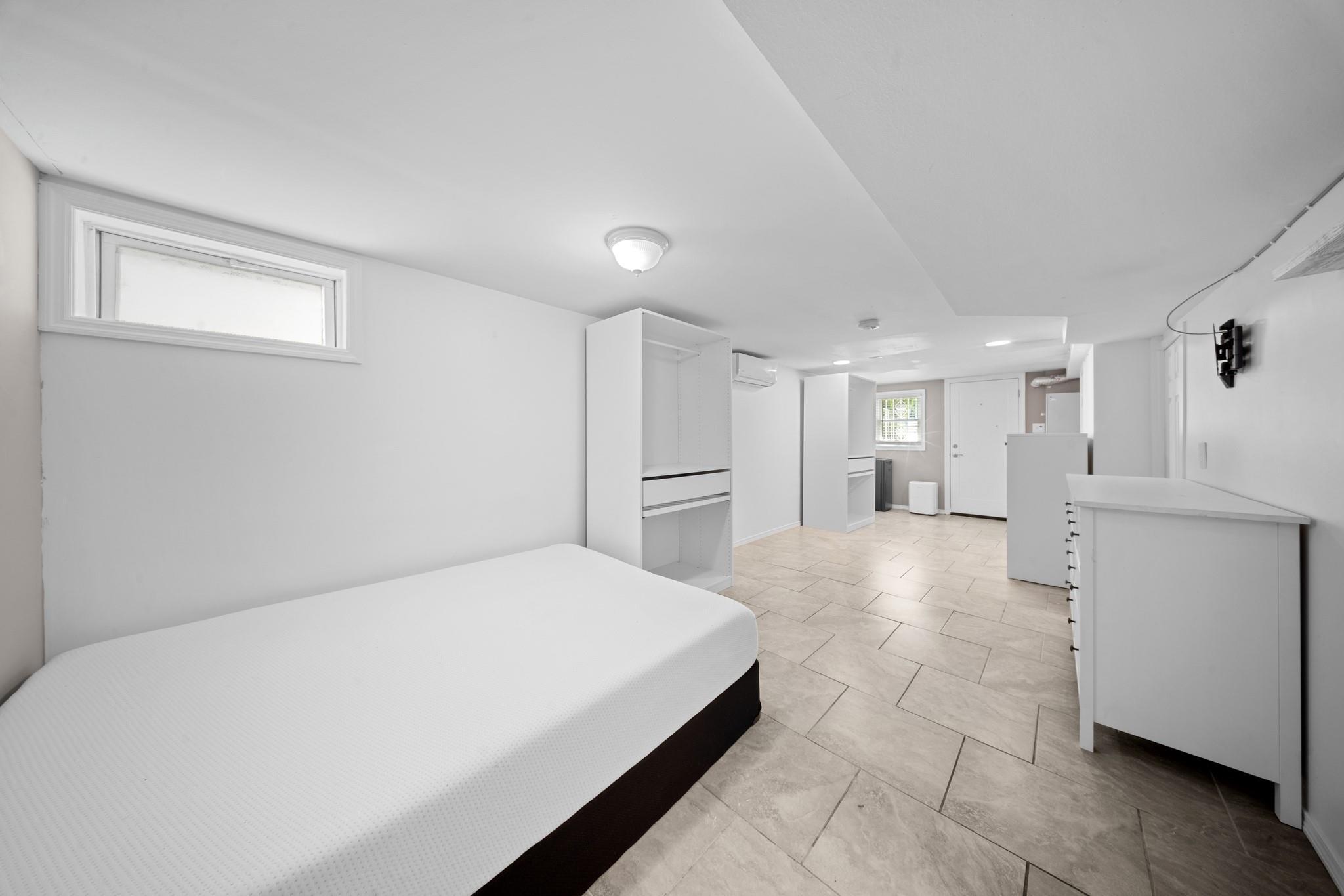 Single Family 130th  Queens, NY 11434, MLS-864761-20