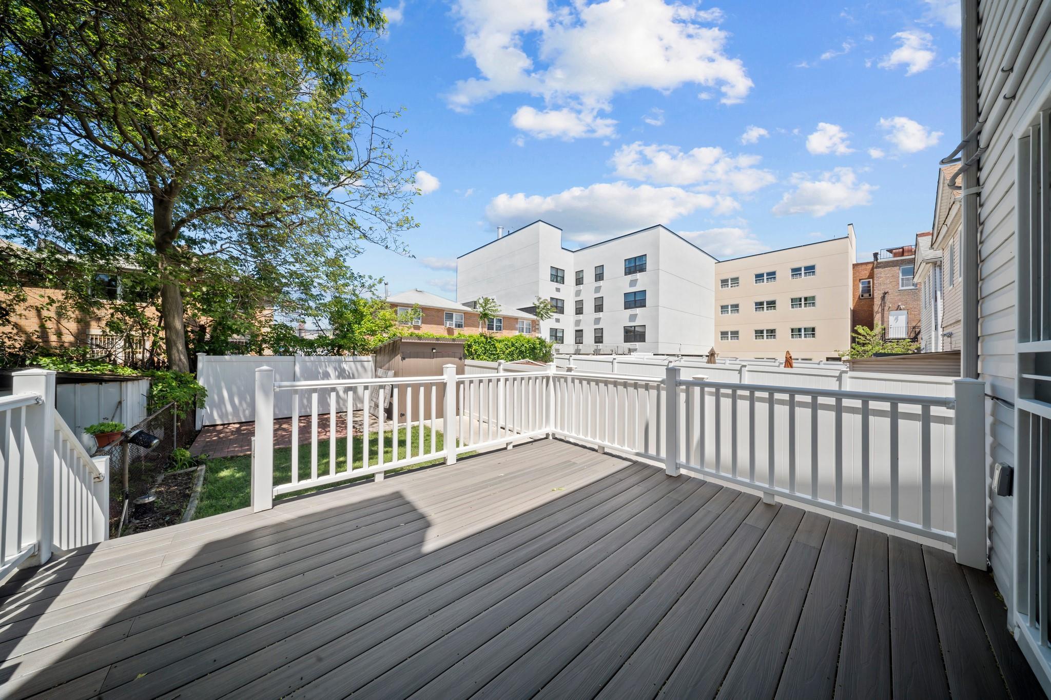 Single Family 130th  Queens, NY 11434, MLS-864761-22