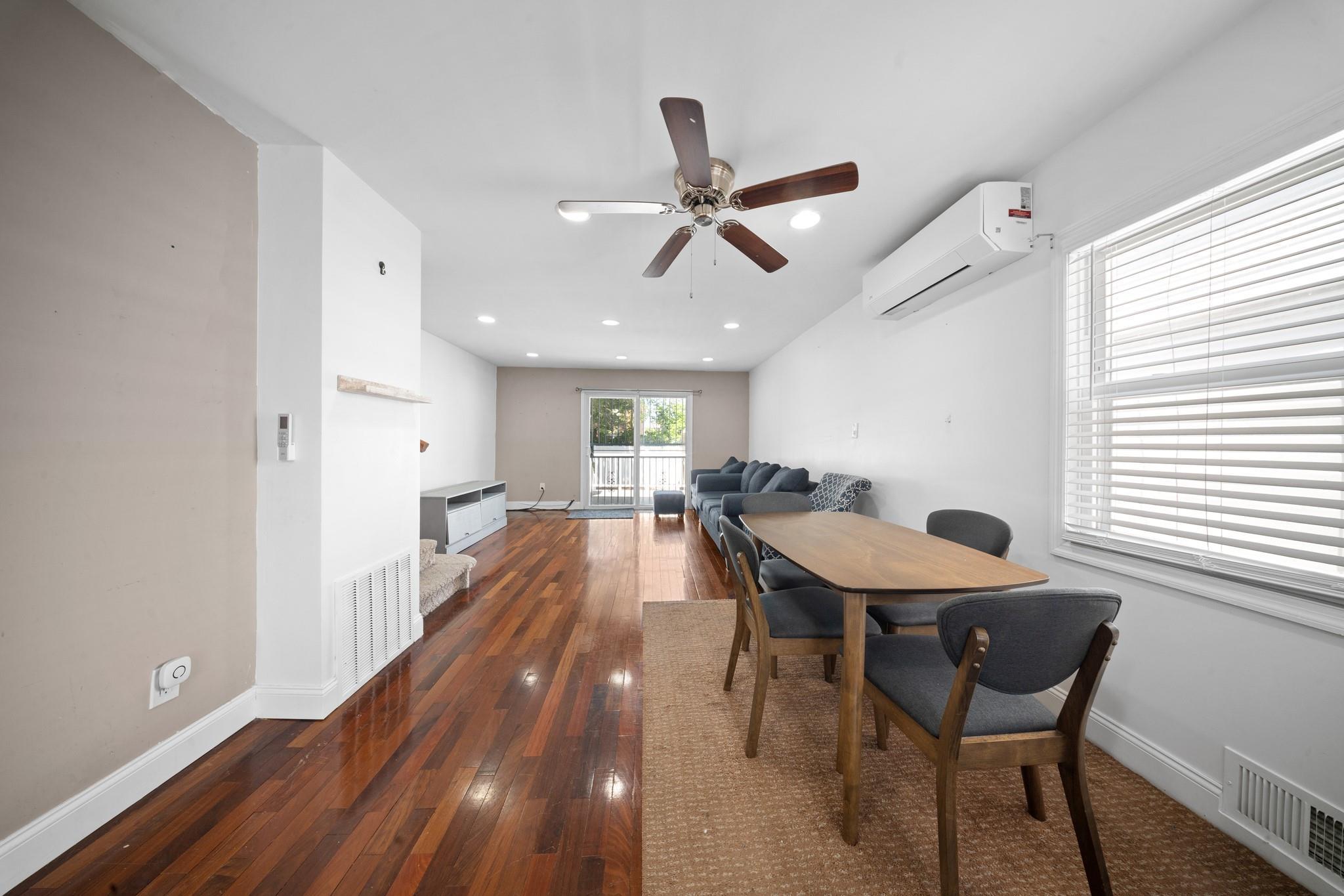 Single Family 130th  Queens, NY 11434, MLS-864761-5