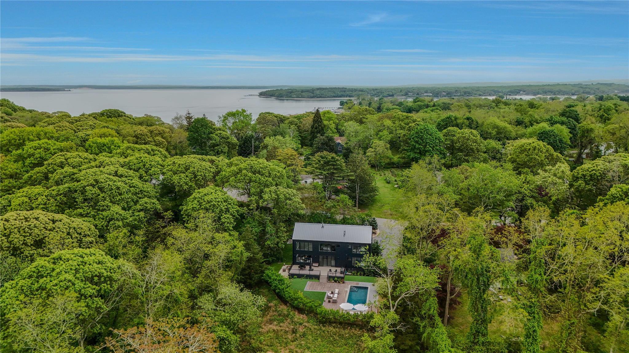 Single Family Robin  Suffolk County, NY 11964, MLS-864763-27