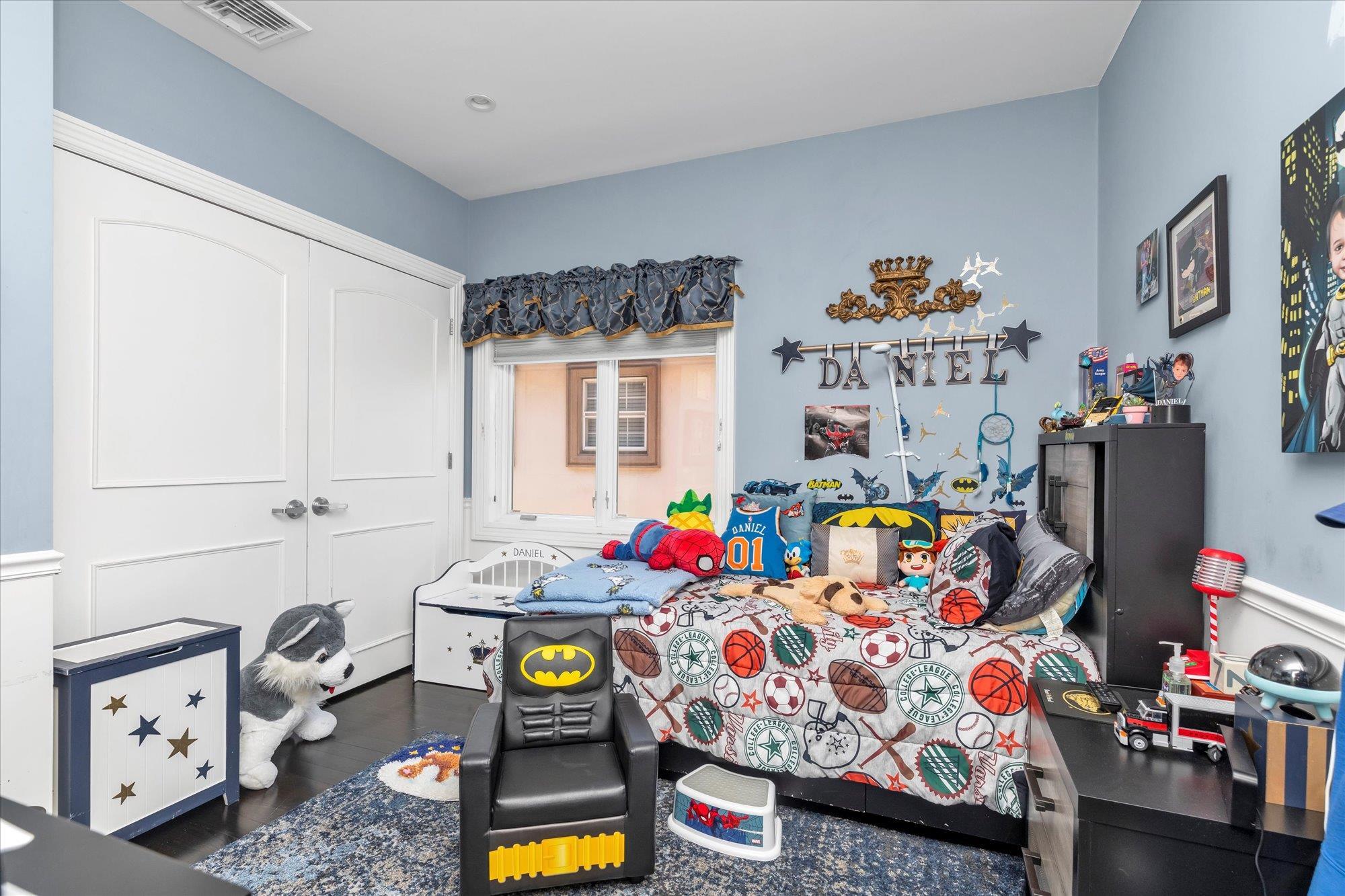 Single Family 13th  Queens, NY 11357, MLS-864780-15