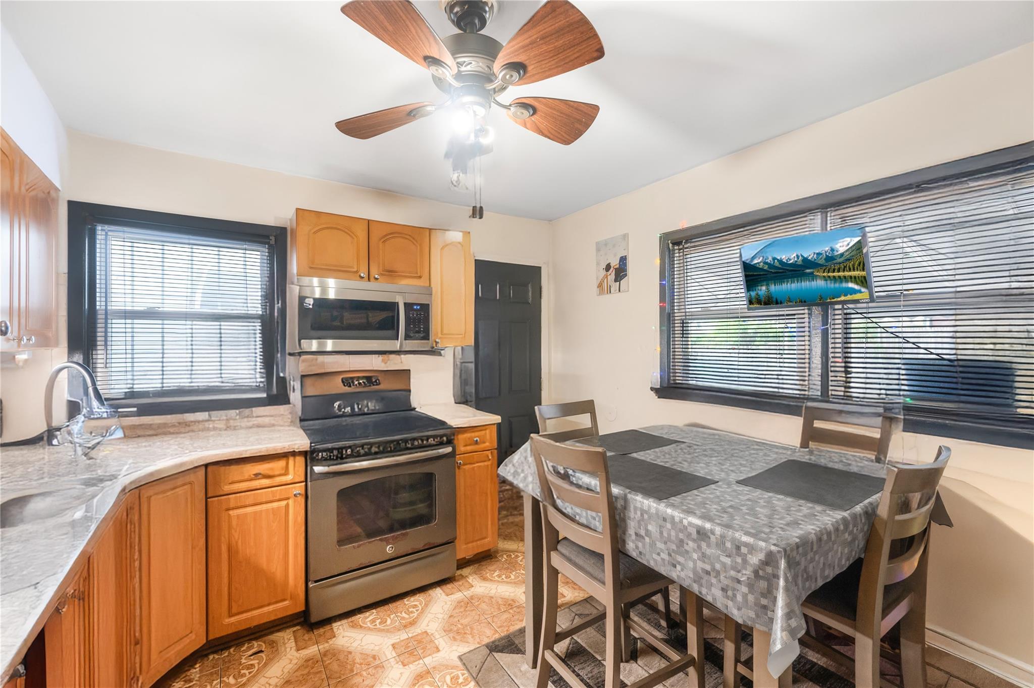 Single Family 129th  Queens, NY 11420, MLS-864786-6