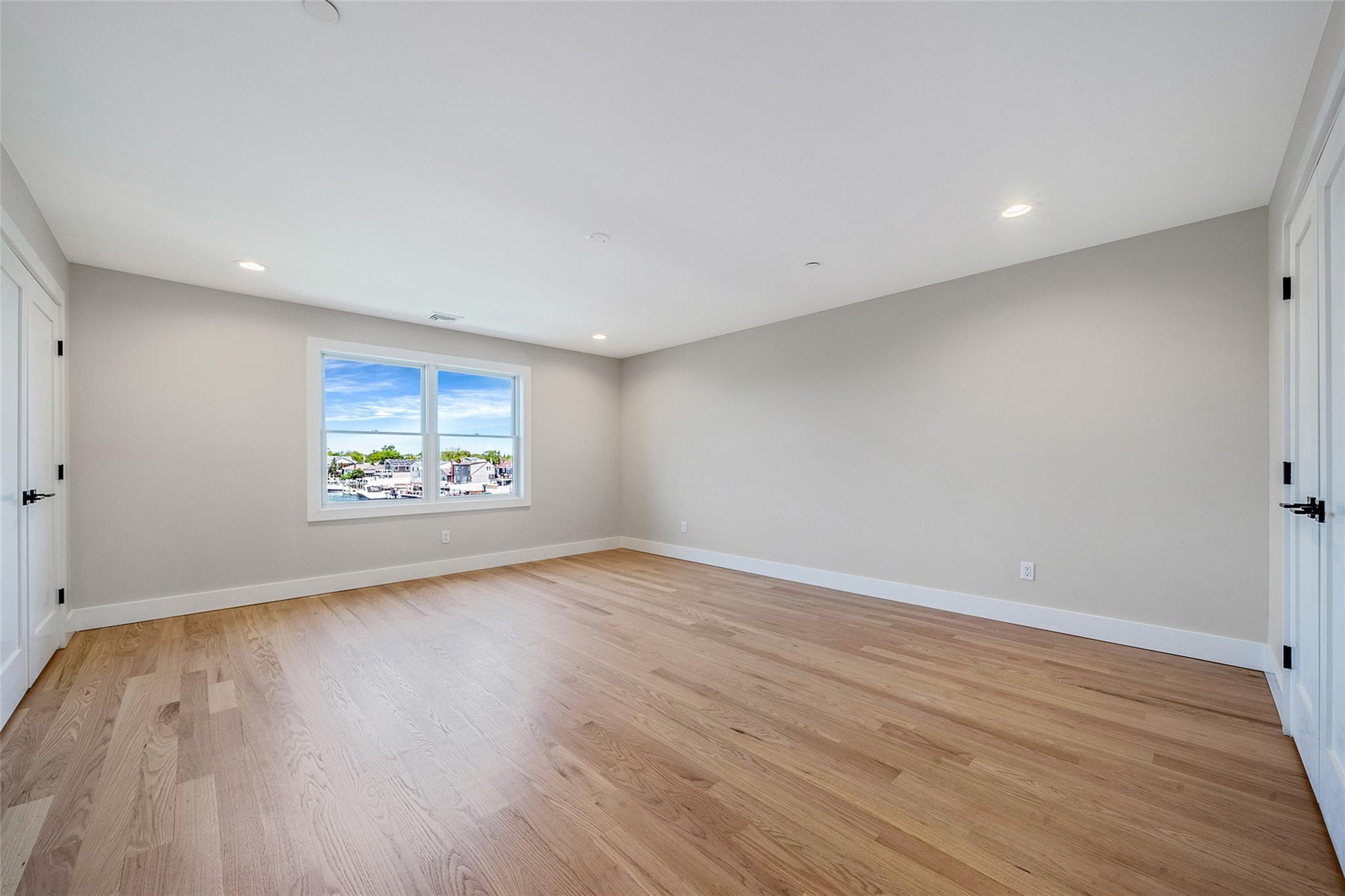 Single Family Mott  Nassau County, NY 11572, MLS-864790-21