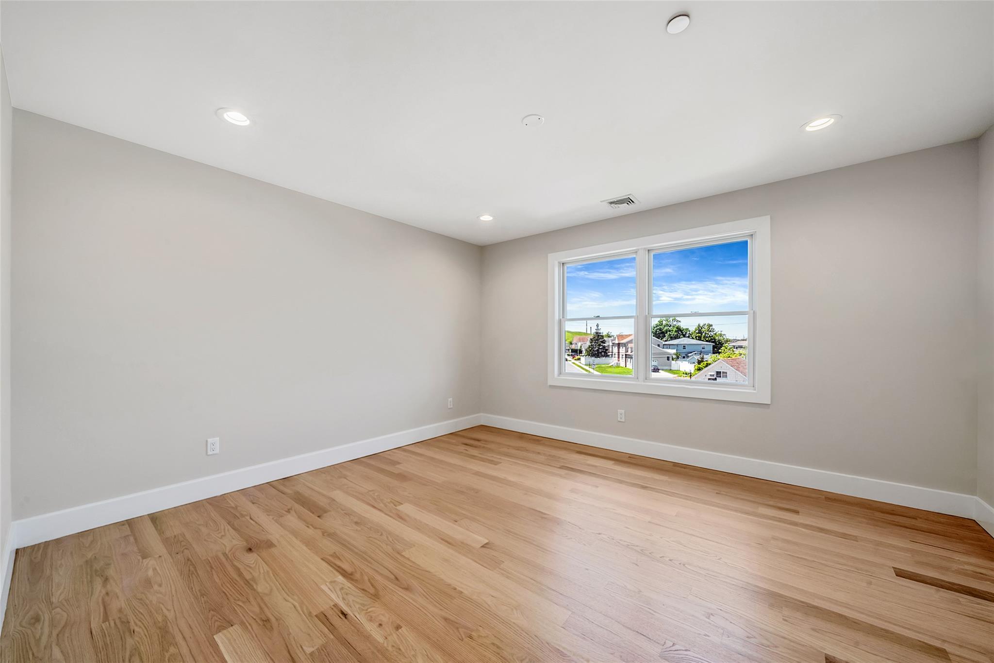 Single Family Mott  Nassau County, NY 11572, MLS-864790-25