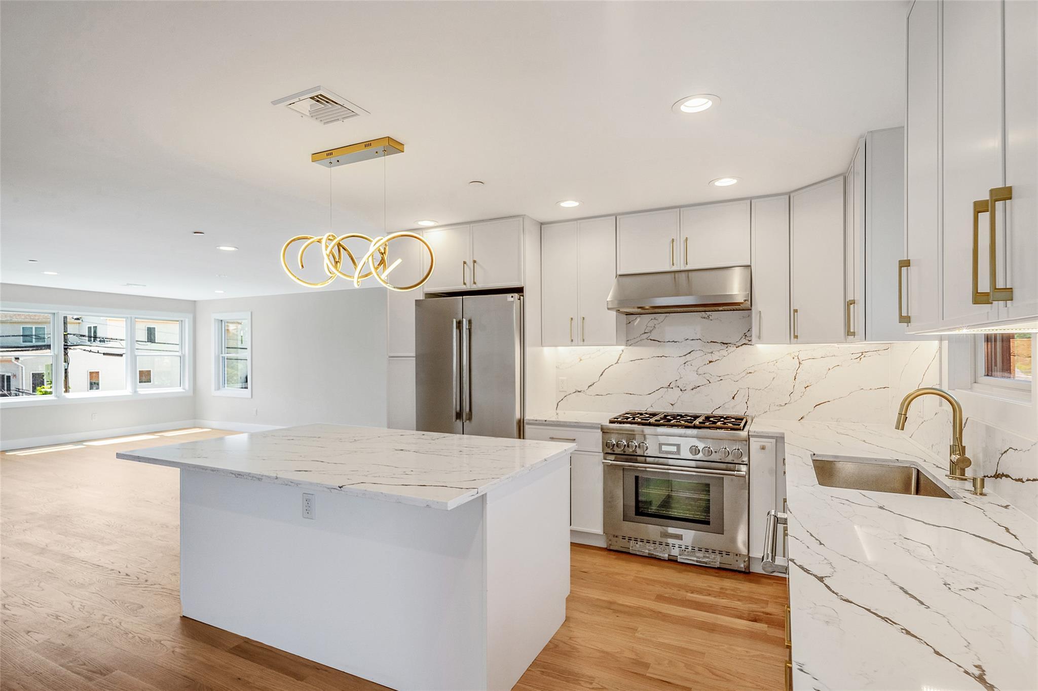 Single Family Mott  Nassau County, NY 11572, MLS-864790-6