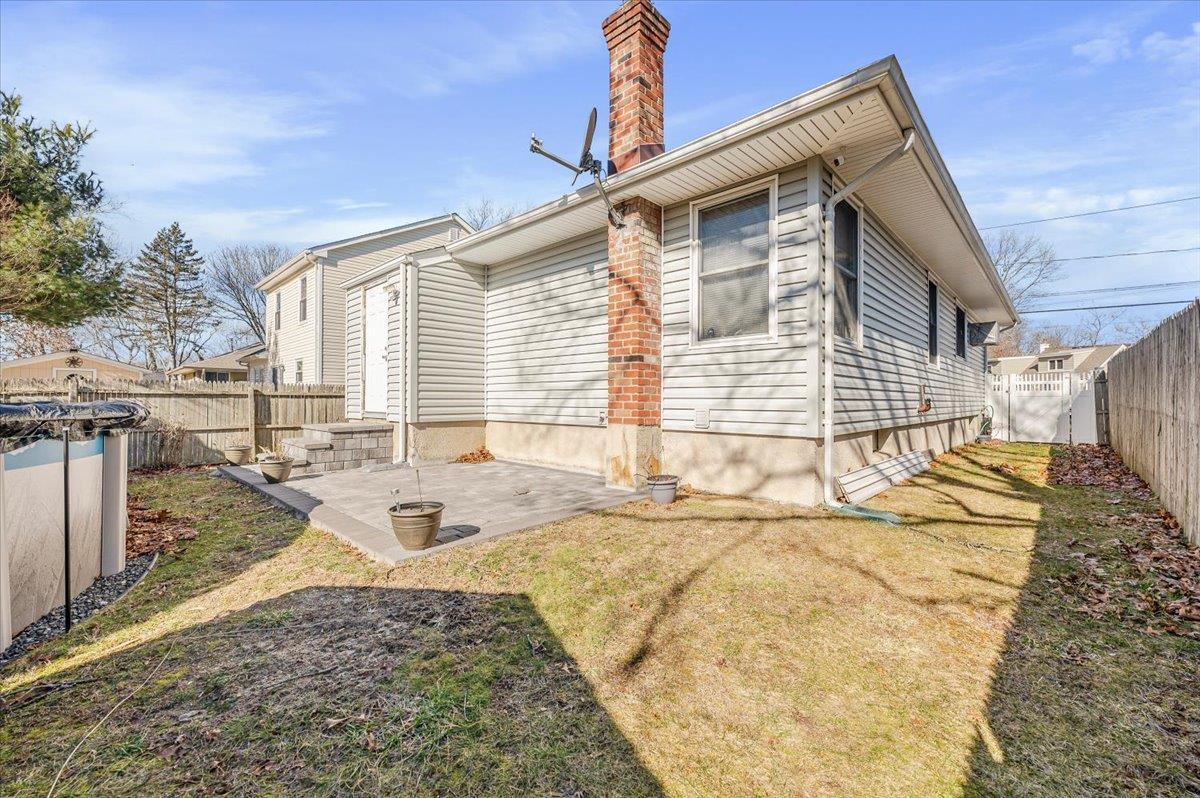 Single Family Mastic  Suffolk County, NY 11950, MLS-864801-19