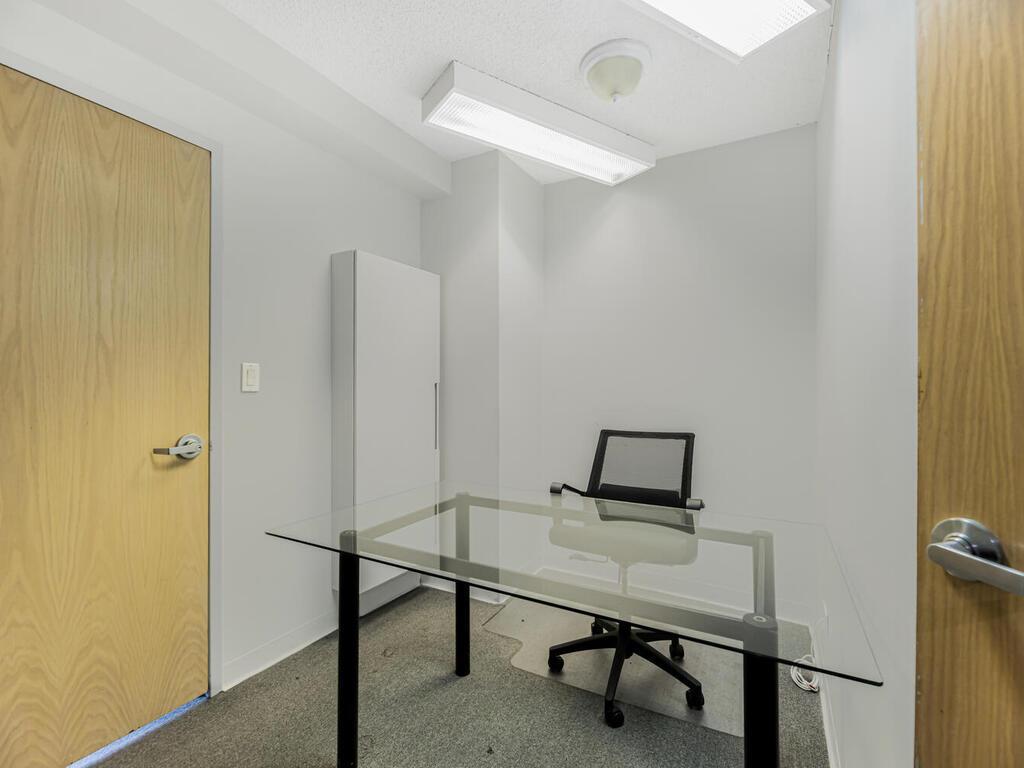 Commercial Lease Henry Hudson  Bronx, NY 10463, MLS-864805-13