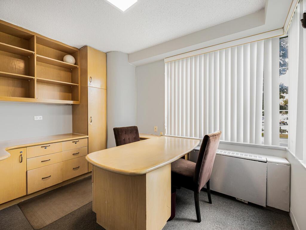 Commercial Lease Henry Hudson  Bronx, NY 10463, MLS-864805-8