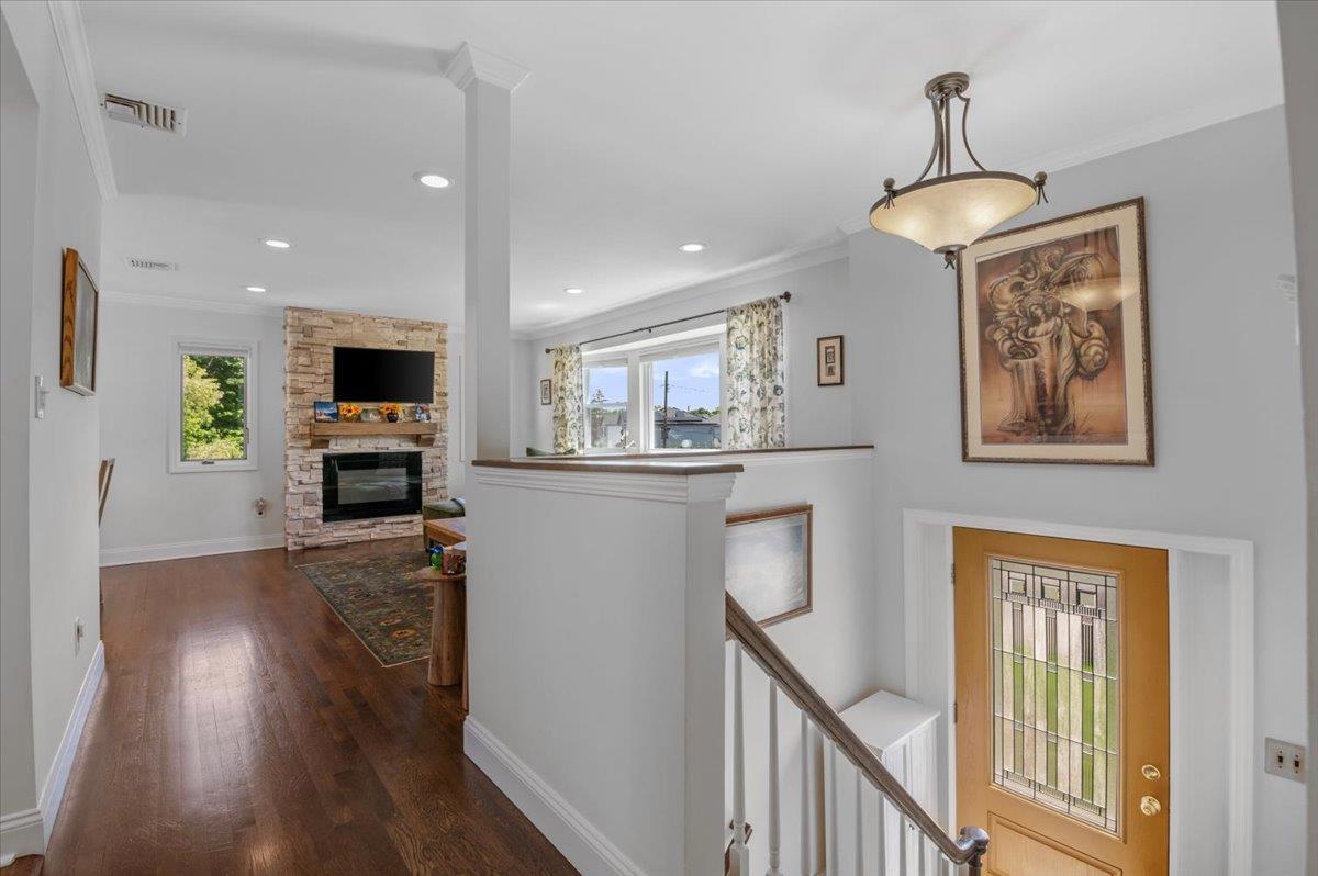 Single Family Floral  Nassau County, NY 11714, MLS-864819-4