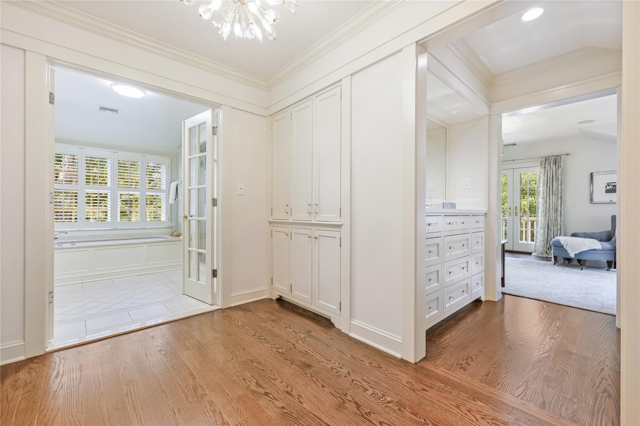 Single Family Forest  Westchester County, NY 10580, MLS-864820-25