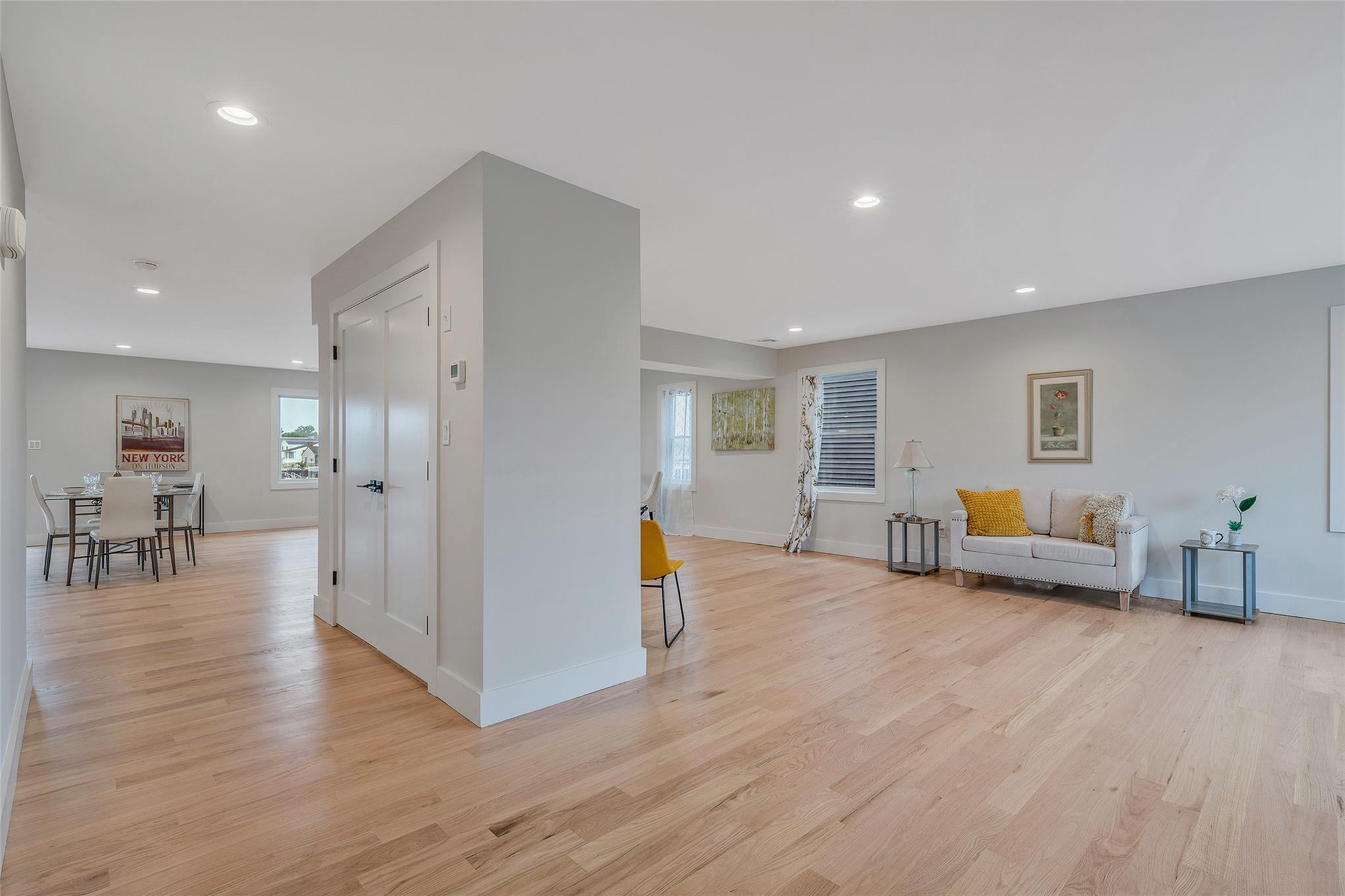 Single Family Mott Nassau County, NY 11572, MLS-864824-14