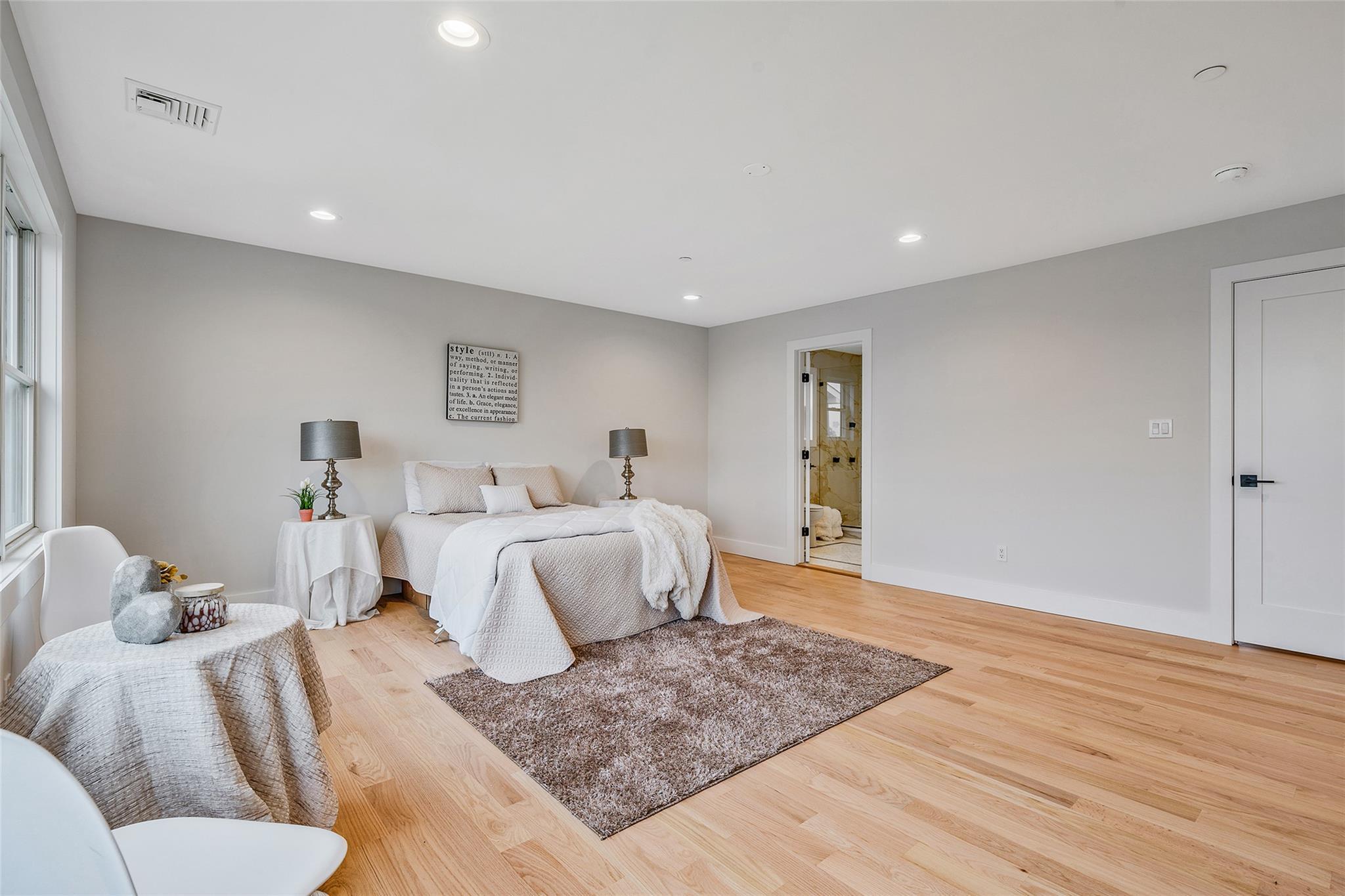 Single Family Mott Nassau County, NY 11572, MLS-864824-28