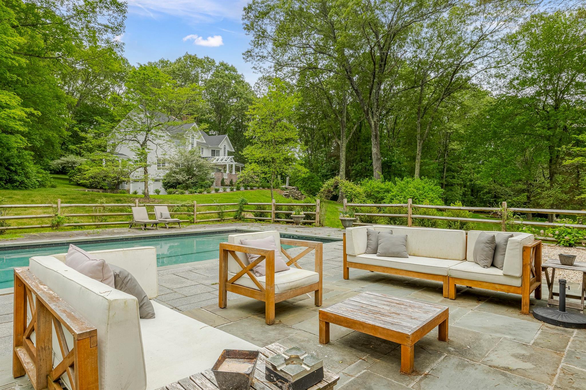 Single Family Lost Pond  Westchester County, NY 10560, MLS-864826-40