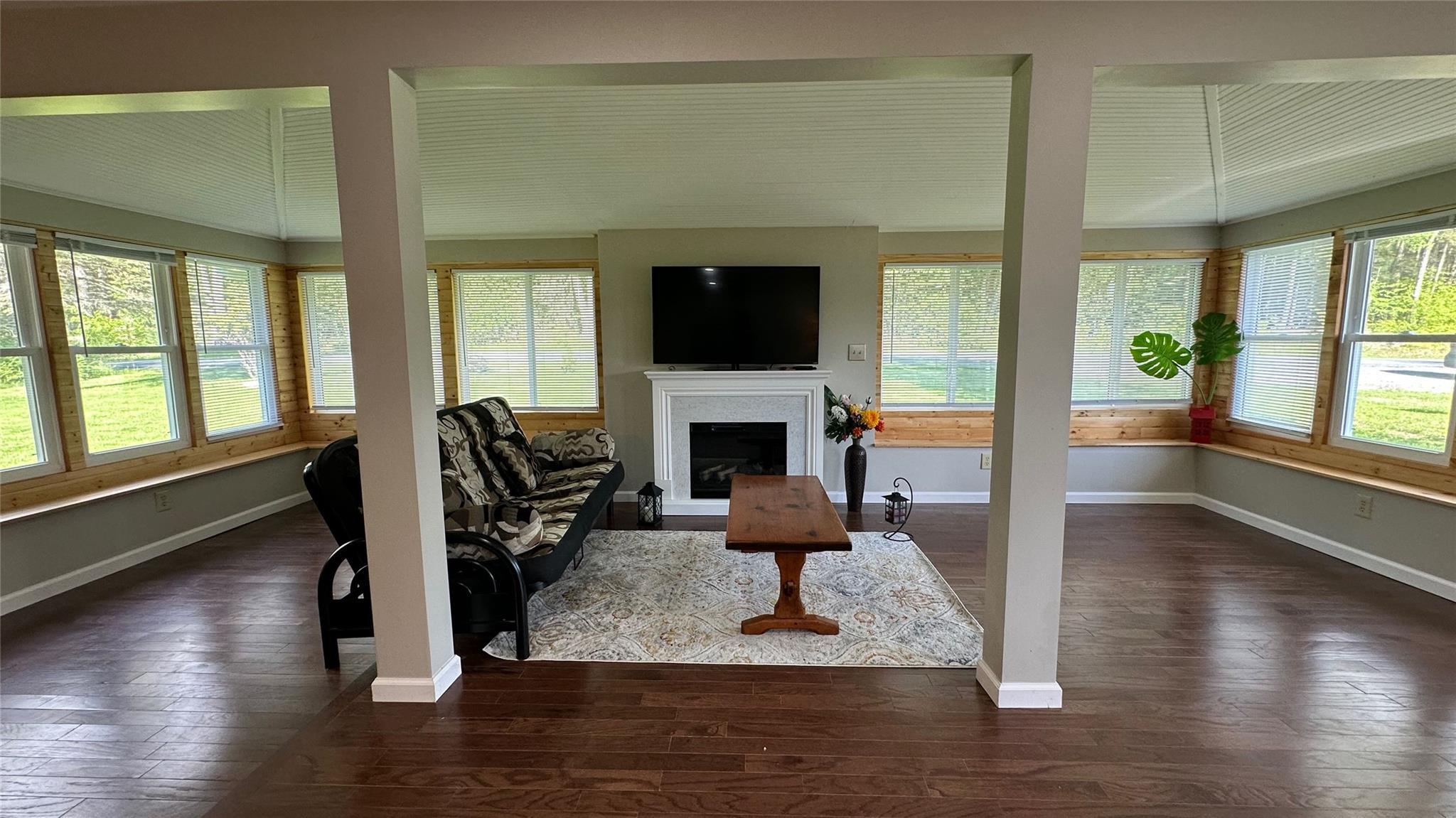 Single Family Sackett Lake  Sullivan County, NY 12701, MLS-864850-12