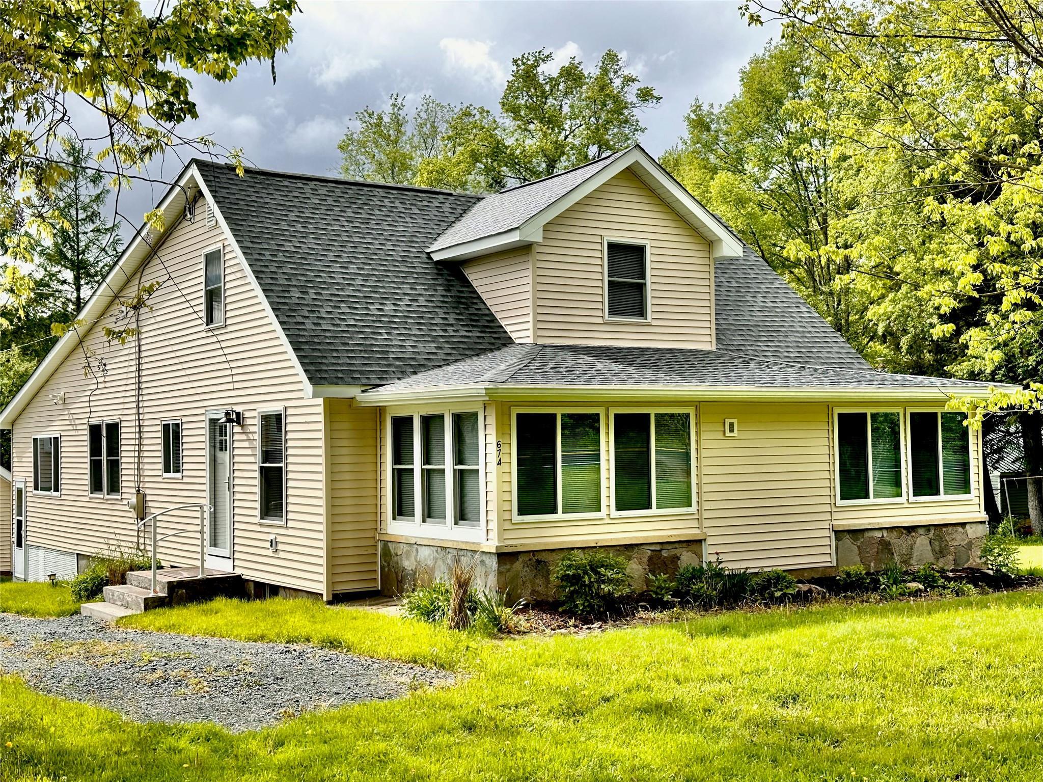 Single Family Sackett Lake  Sullivan County, NY 12701, MLS-864850-2
