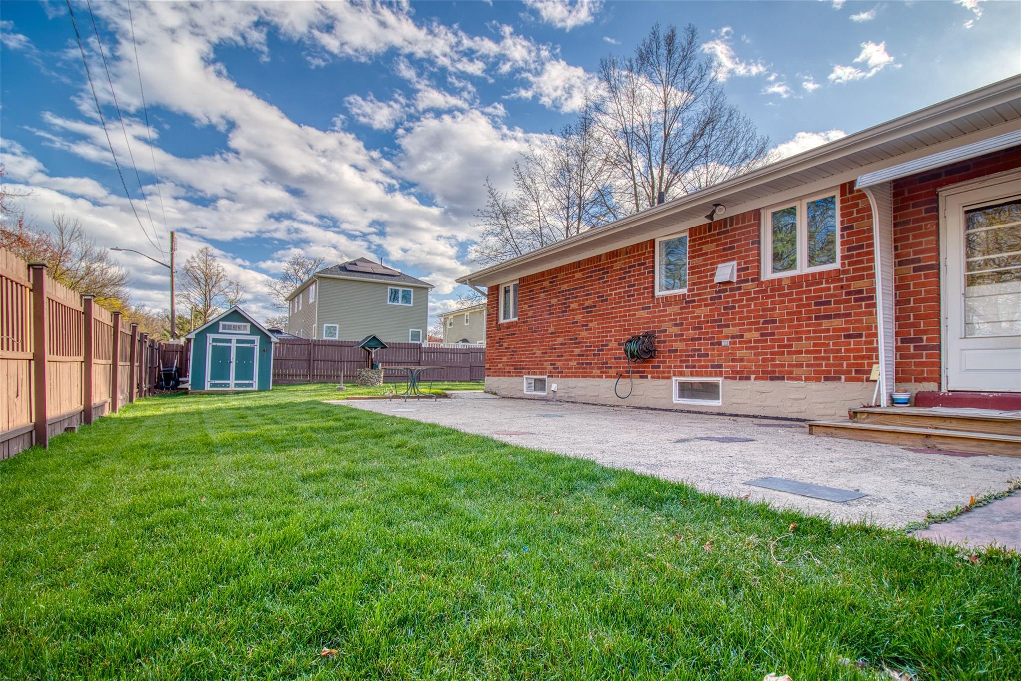 Single Family Barbara  Staten Island, NY 10306, MLS-864870-28
