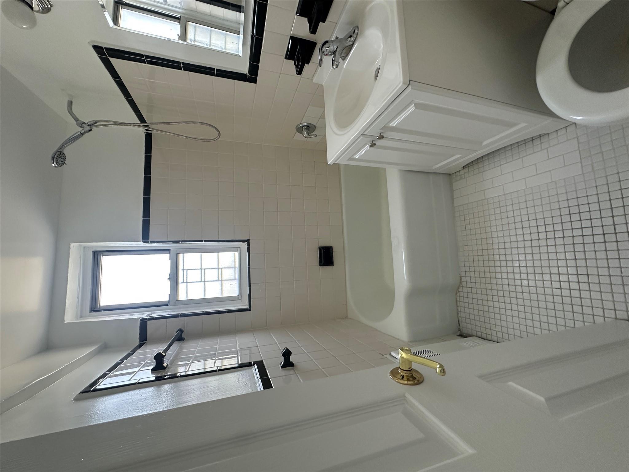 Condo Waring  Bronx, NY 10467, MLS-864884-13