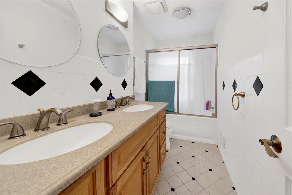 Single Family Romar  Westchester County, NY 10605, MLS-864886-25