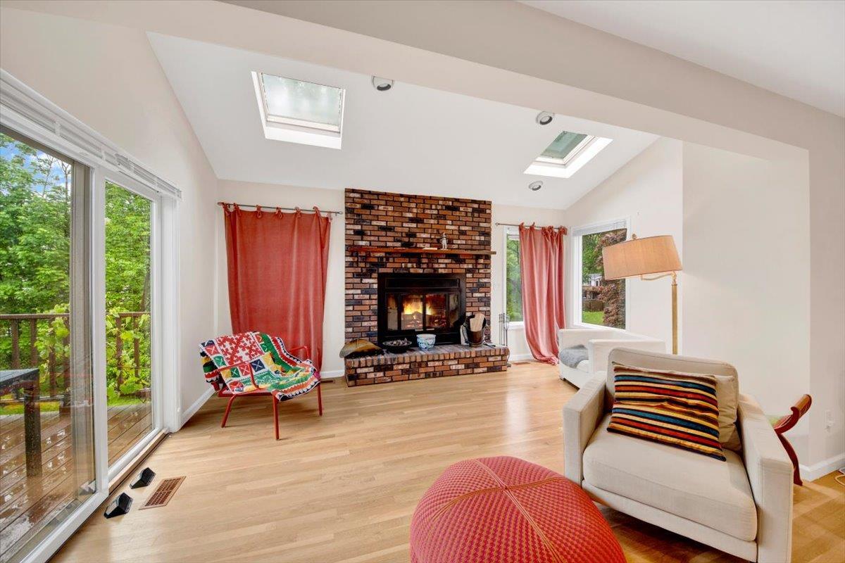 Single Family Romar  Westchester County, NY 10605, MLS-864886-5