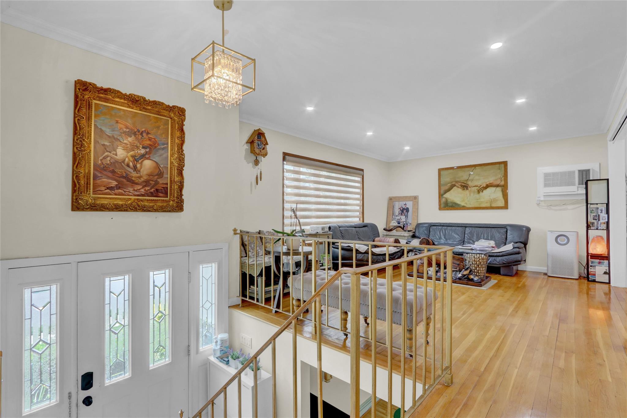 Single Family Main  Nassau County, NY 11803, MLS-864892-12
