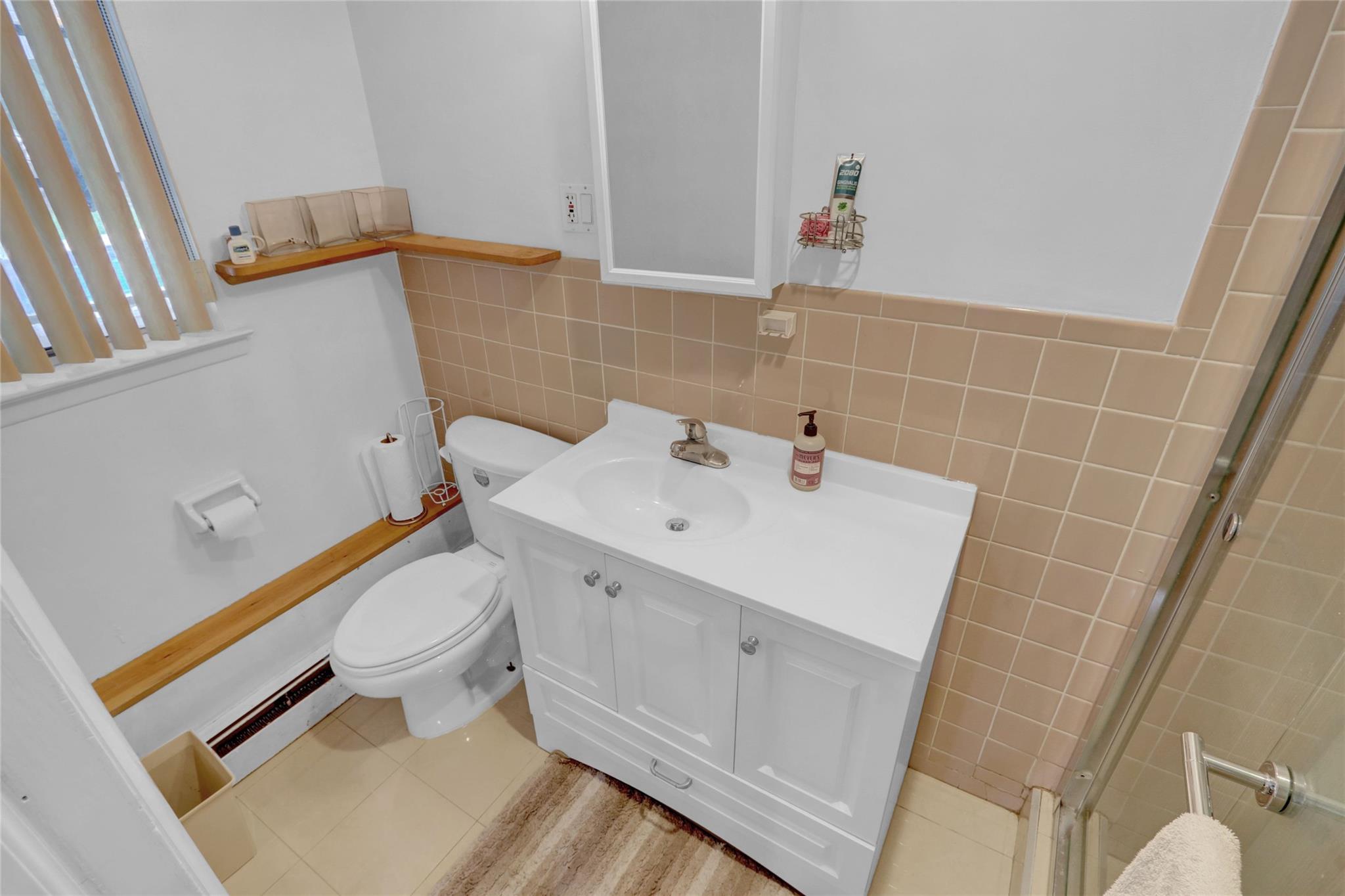 Single Family Main  Nassau County, NY 11803, MLS-864892-16