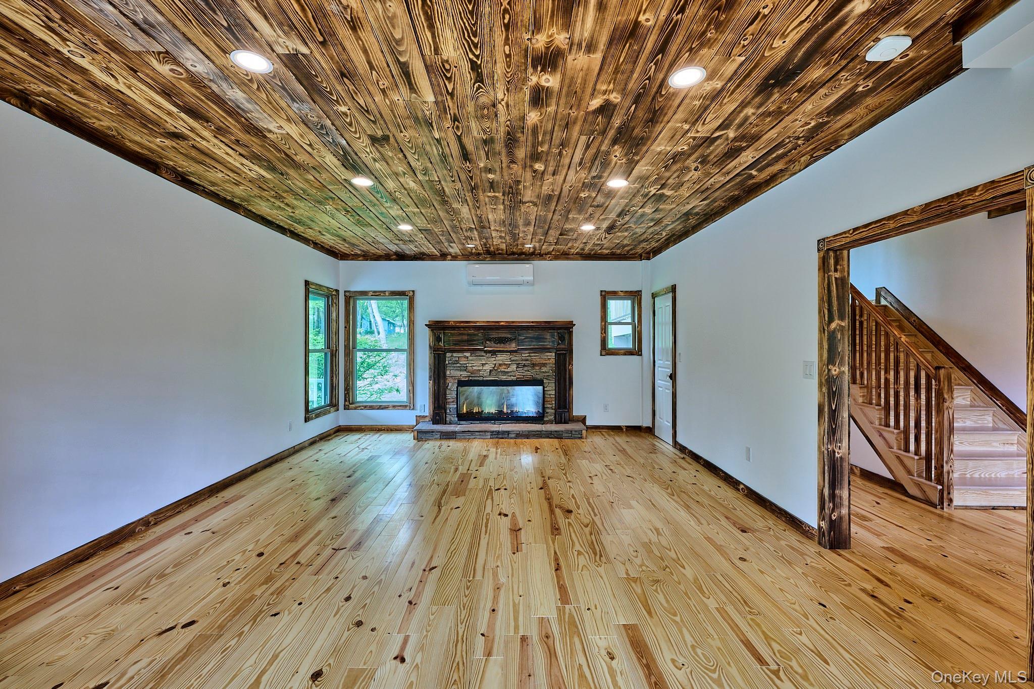 Single Family High  Sullivan County, NY 12737, MLS-864893-22