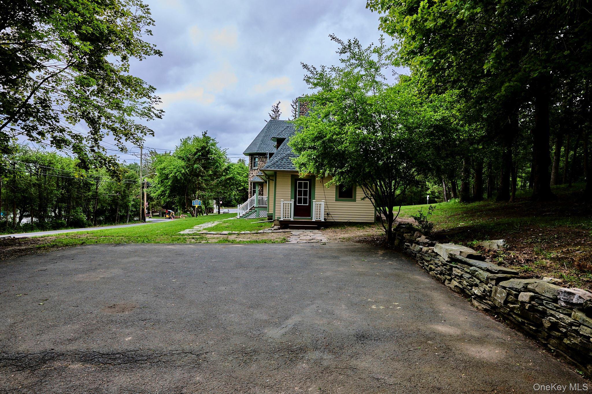 Single Family High  Sullivan County, NY 12737, MLS-864893-9