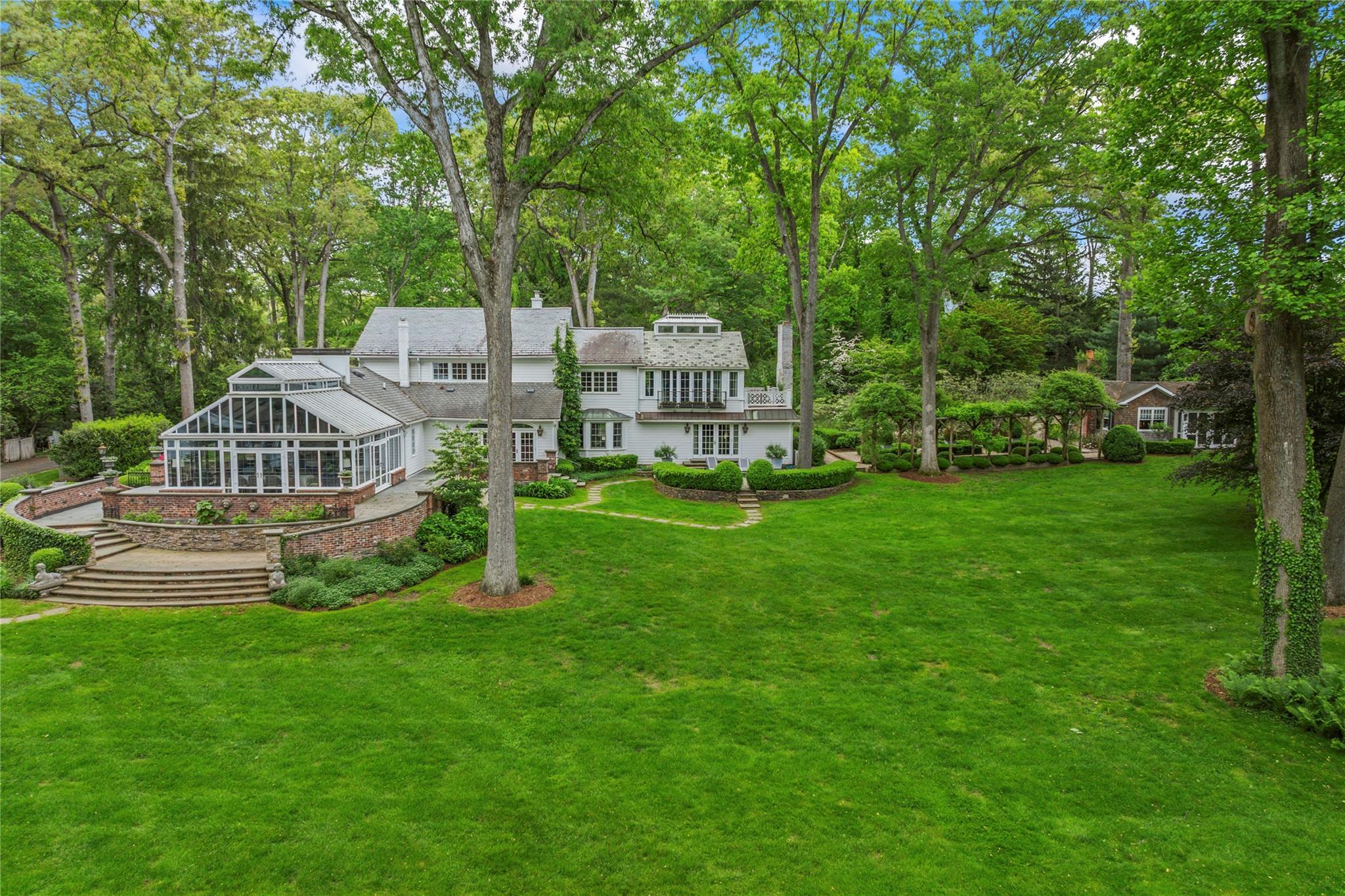 Single Family Piping Rock  Nassau County, NY 11560, MLS-864899-28