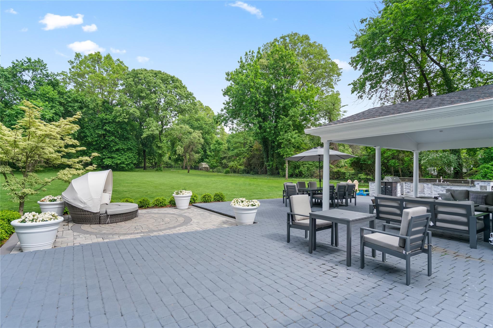 Single Family High Farms  Nassau County, NY 11545, MLS-864918-32