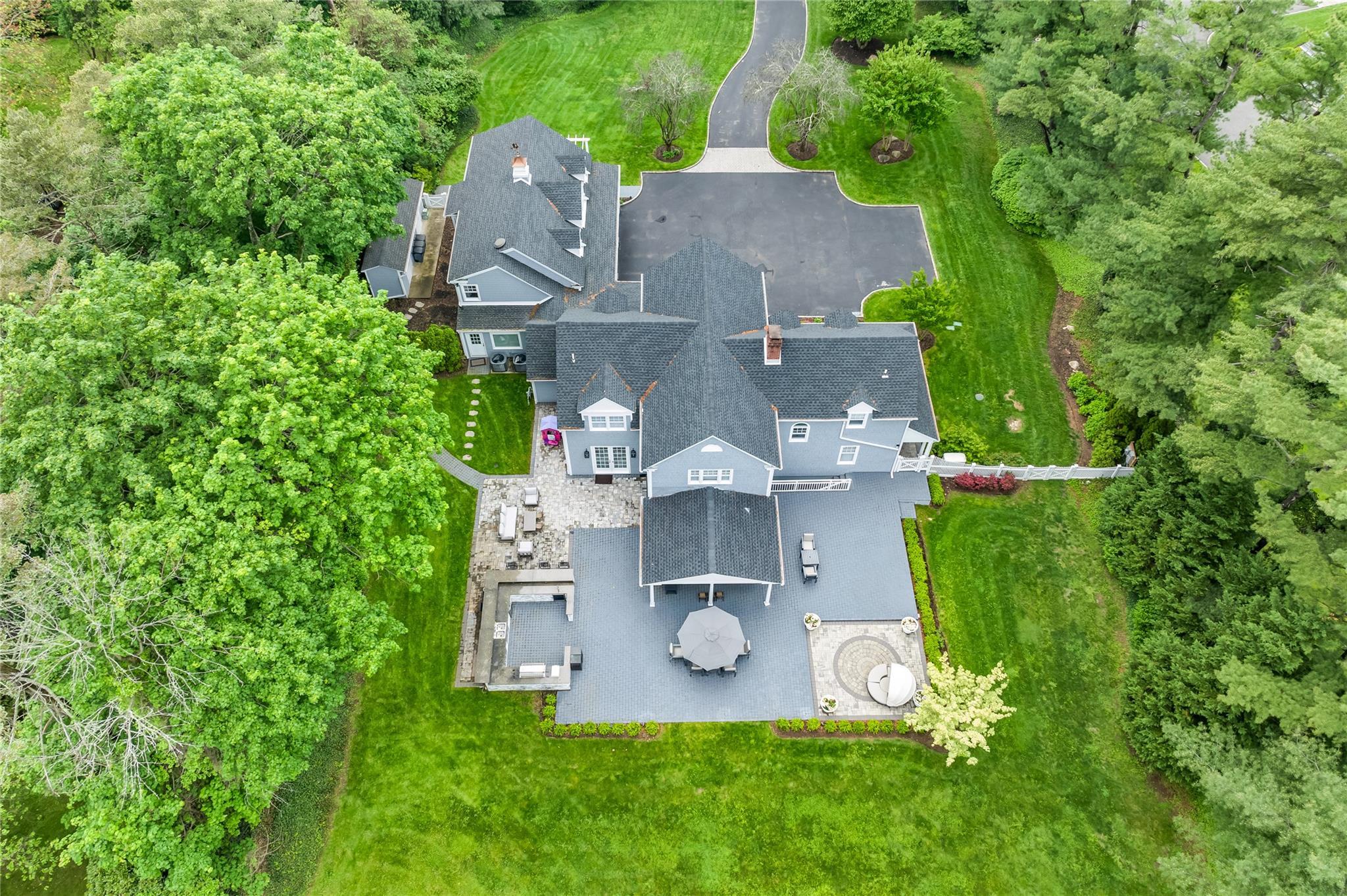 Single Family High Farms  Nassau County, NY 11545, MLS-864918-35