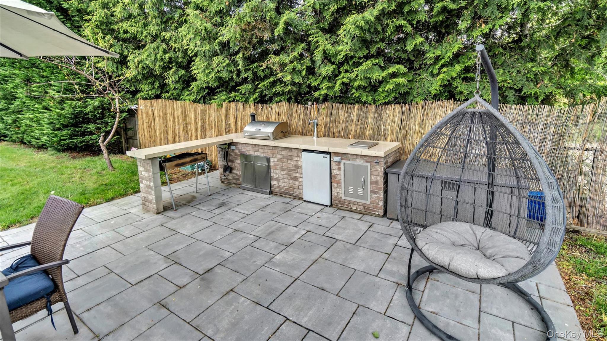 Single Family Hallock  Suffolk County, NY 11901, MLS-864926-4