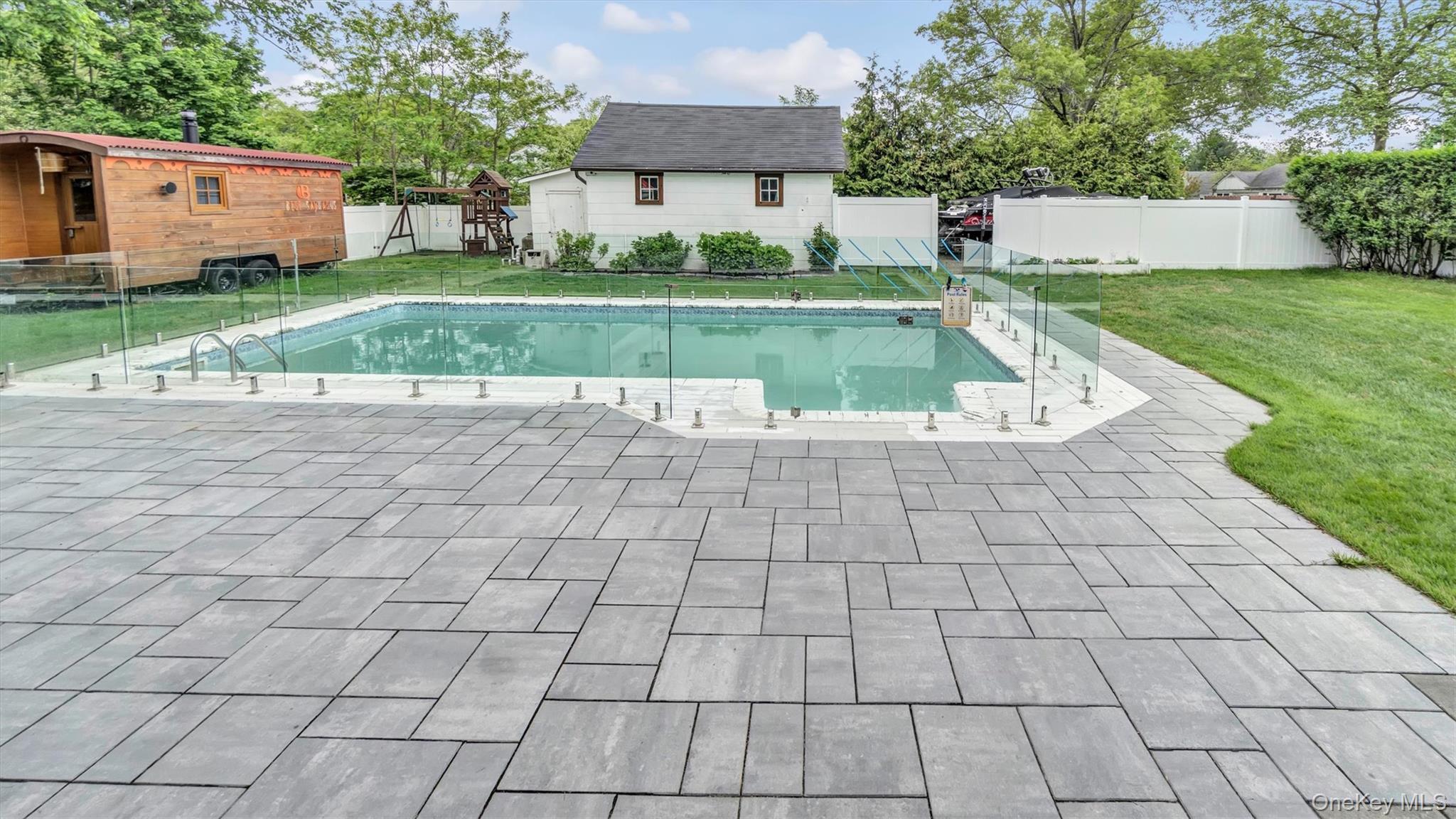 Single Family Hallock  Suffolk County, NY 11901, MLS-864926-7