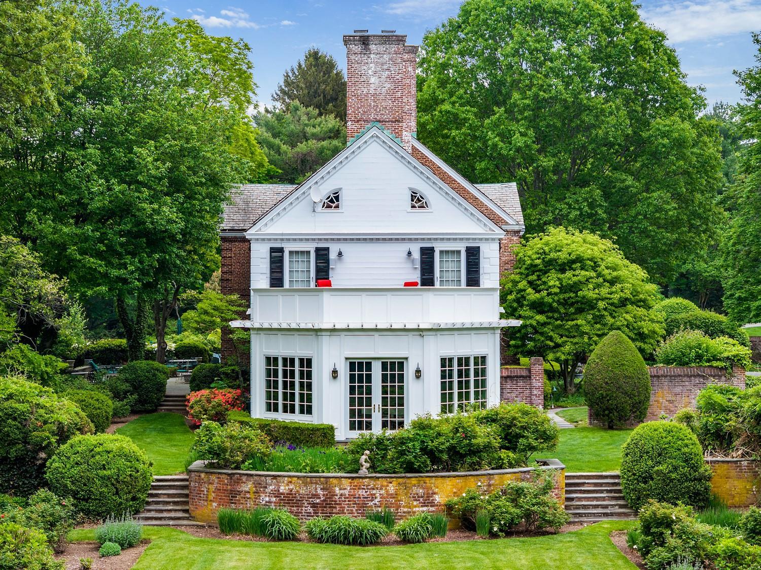 Single Family Piping Rock Nassau County, NY 11560, MLS-864966-24