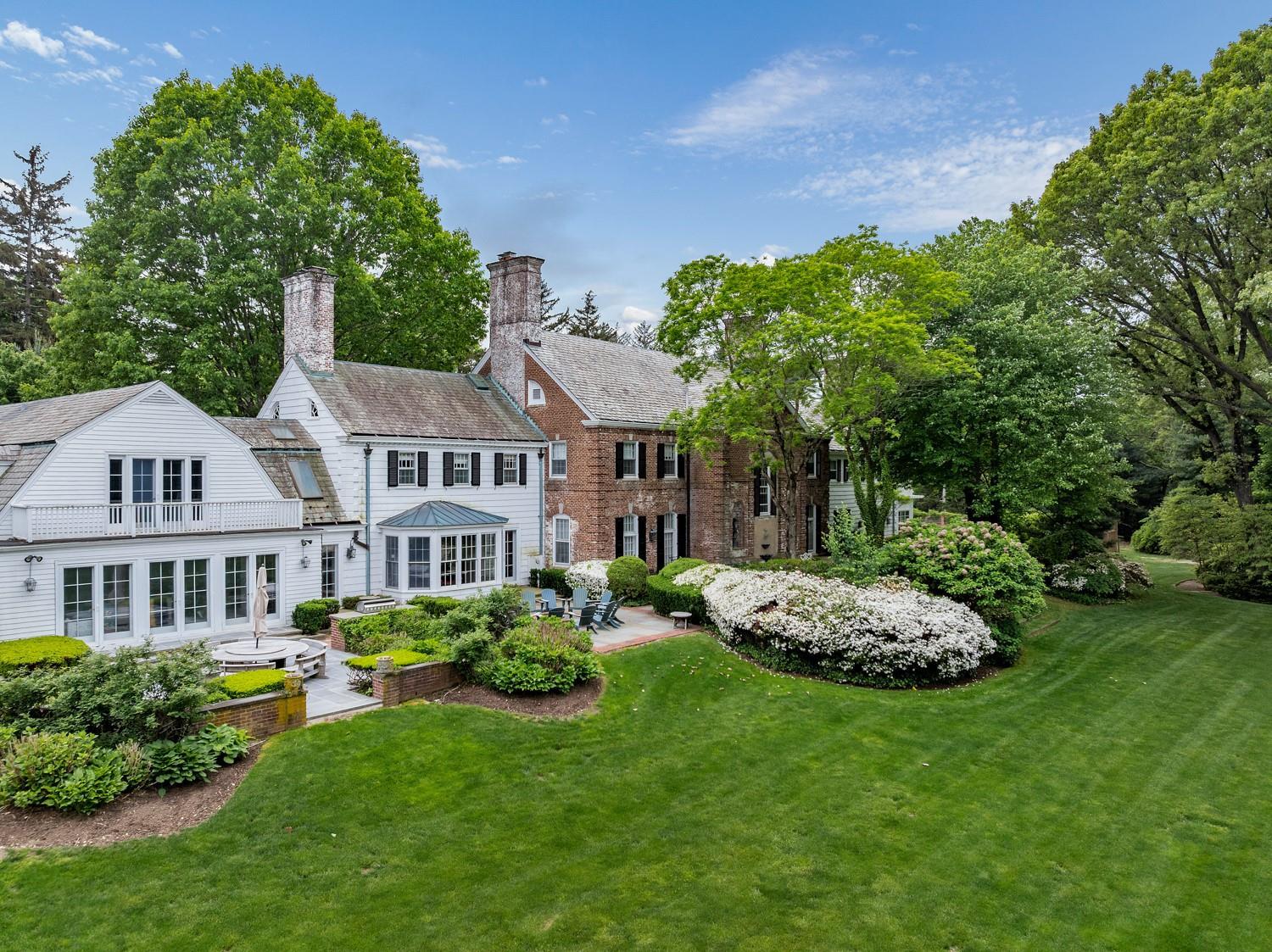 Single Family Piping Rock Nassau County, NY 11560, MLS-864966-27