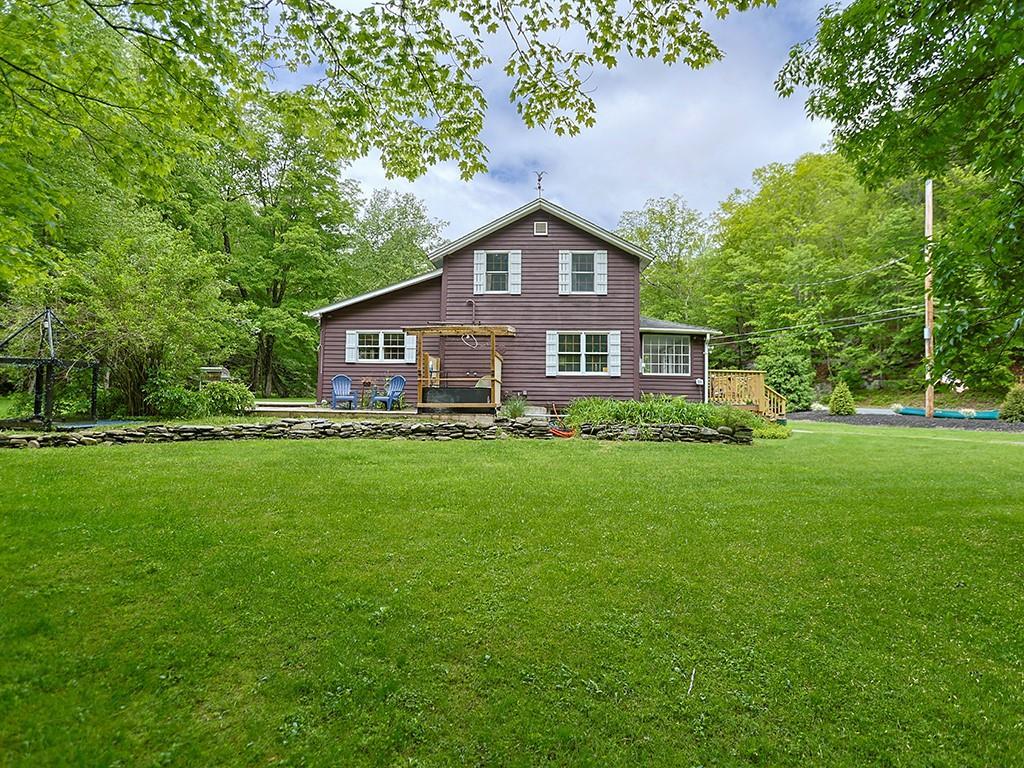 Single Family Spring Glen  Sullivan County, NY 12763, MLS-864976-13